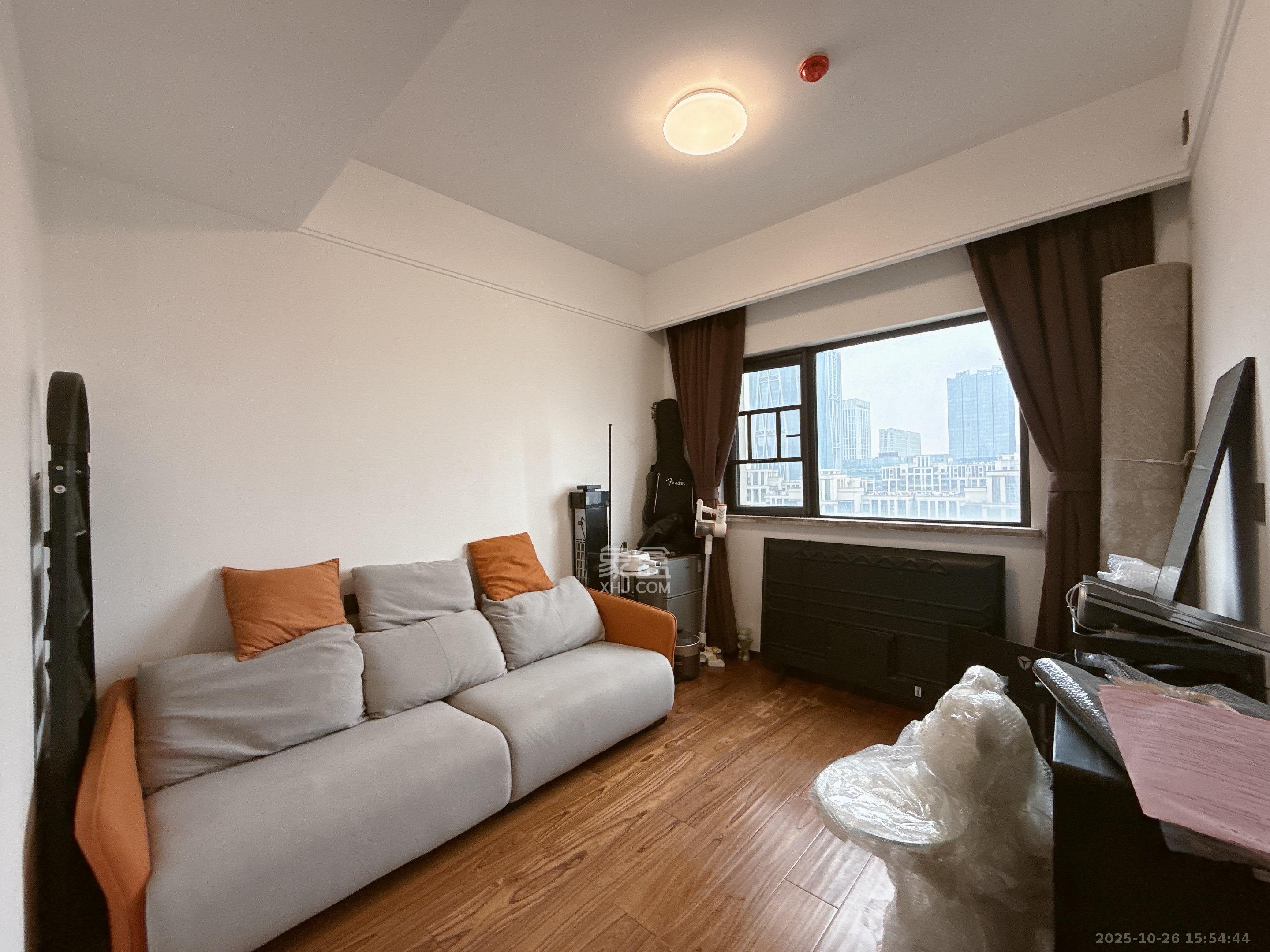 万科里金域滨江 4室2厅2卫 7700.0元/月 万科里金域滨江 4室2厅2卫 7700.0元/月室内图