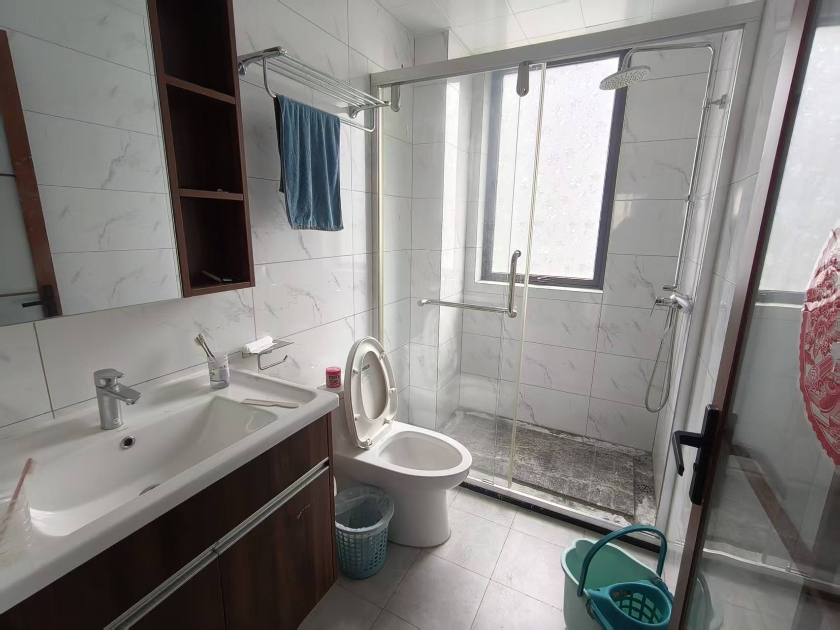 蓝宝凤鸣兰曦 3室2厅2卫 2500.0元/月 蓝宝凤鸣兰曦 3室2厅2卫 2500.0元/月室内图