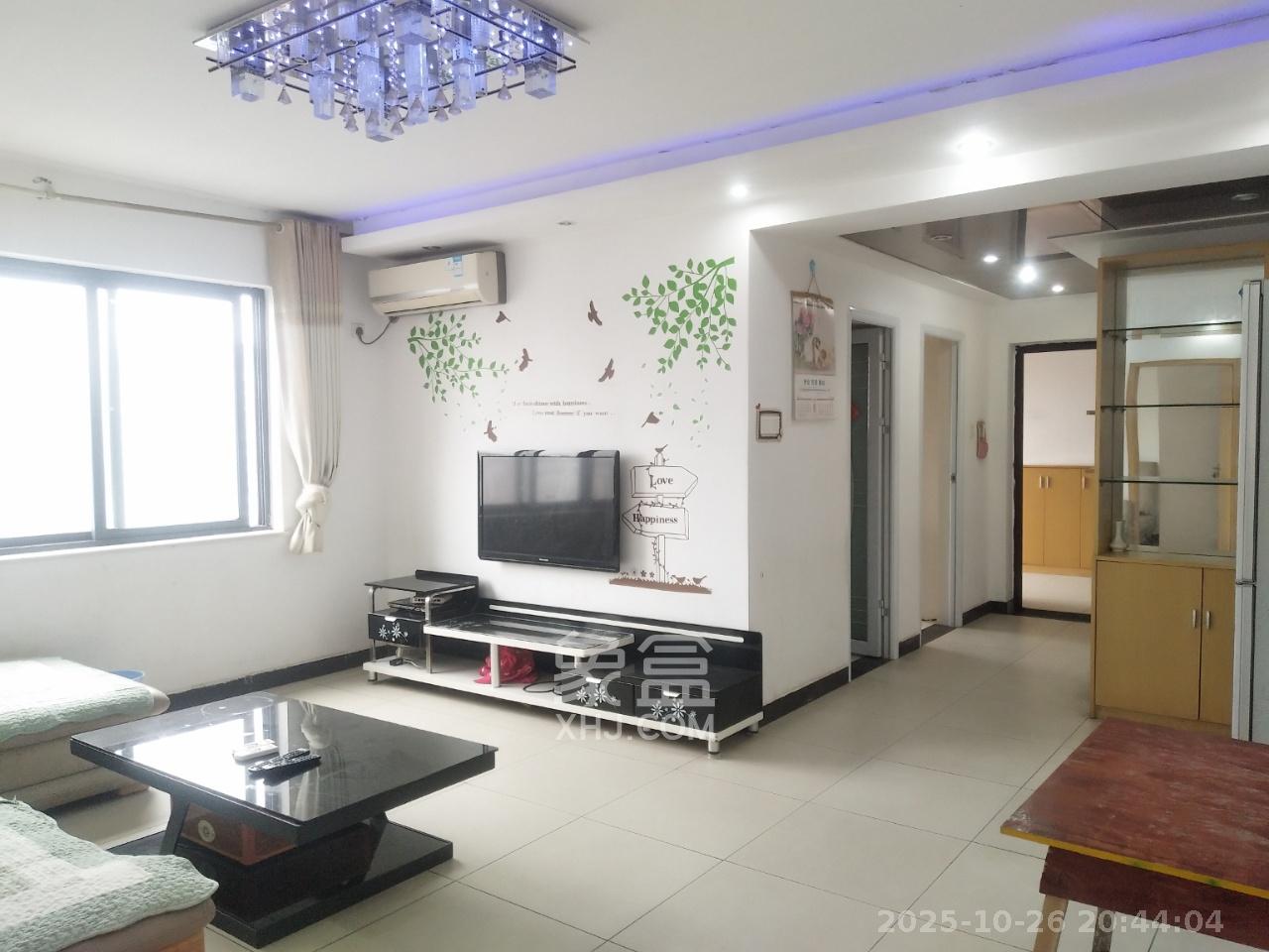 麓江春  2室1厅1卫    2300.0元/月室内图