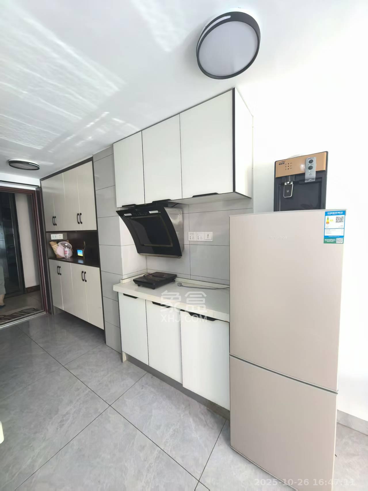 欣隆居 1室1厅1卫 2100.0元/月 欣隆居 1室1厅1卫 2100.0元/月室内图