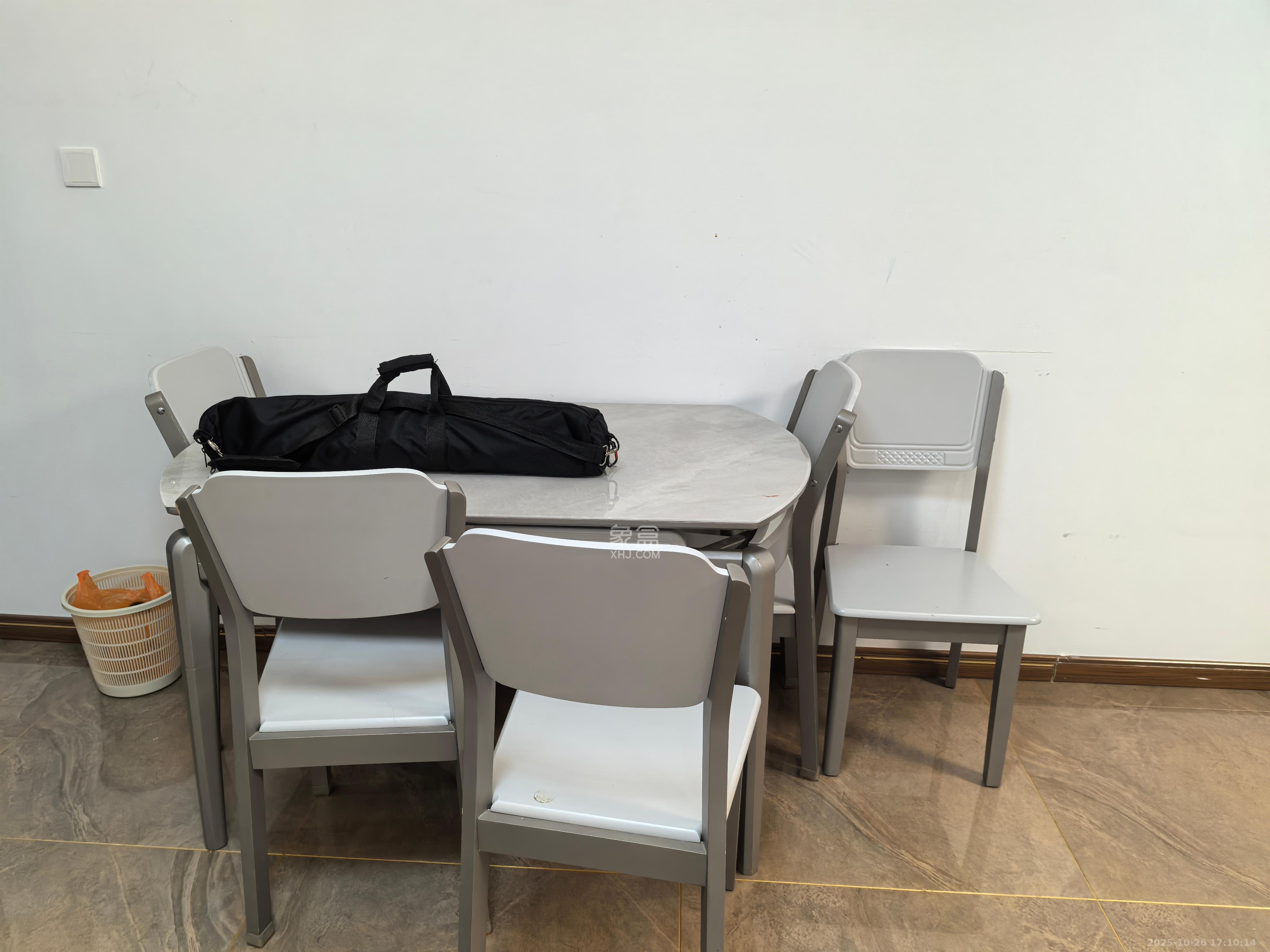 奥克斯缔壹城 4室2厅2卫 3000.0元/月 奥克斯缔壹城 4室2厅2卫 3000.0元/月室内图