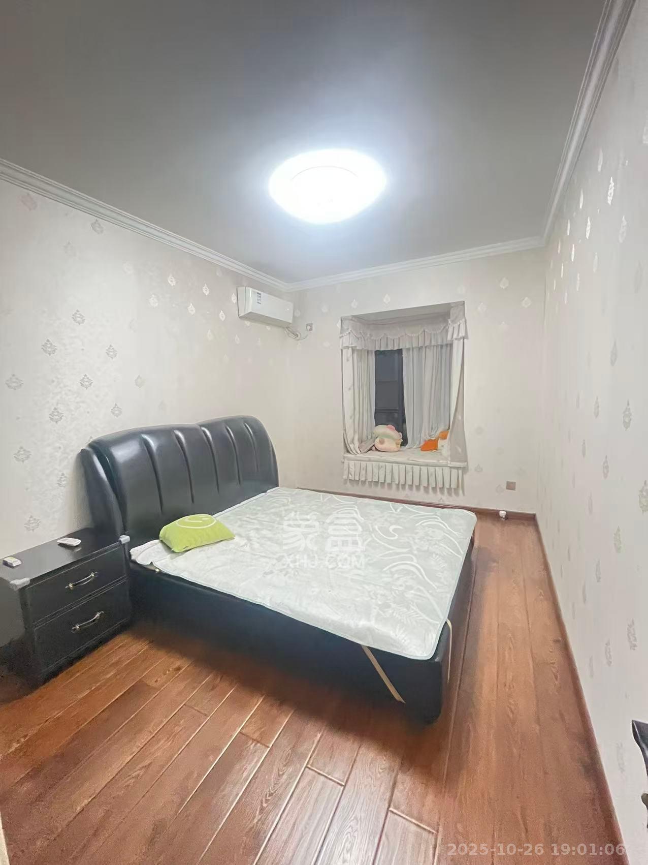 鸿基橄榄君庭  4室2厅2卫    3500.0元/月 鸿基橄榄君庭  4室2厅2卫    3500.0元/月室内图