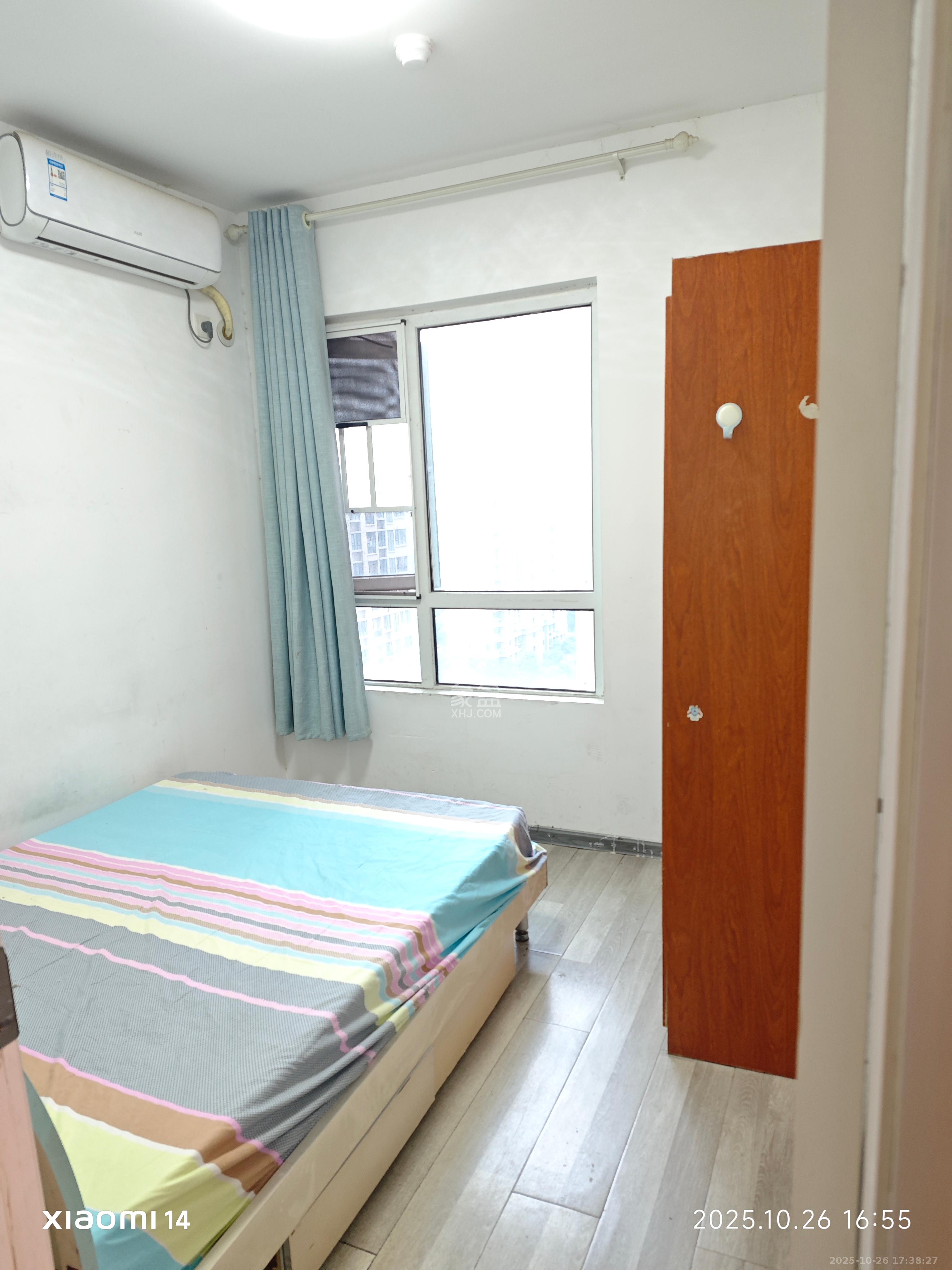 金科时代中心  3室2厅1卫    2300.0元/月 金科时代中心  3室2厅1卫    2300.0元/月室内图