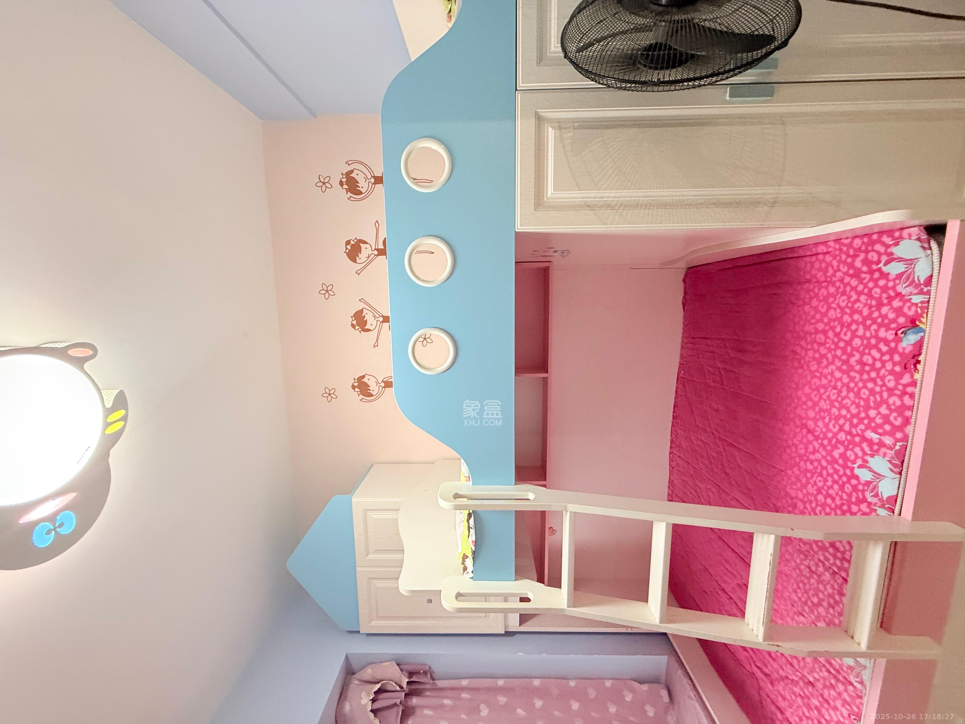 月湖兰庭 1室2厅1卫 2500.0元/月 月湖兰庭 1室2厅1卫 2500.0元/月室内图