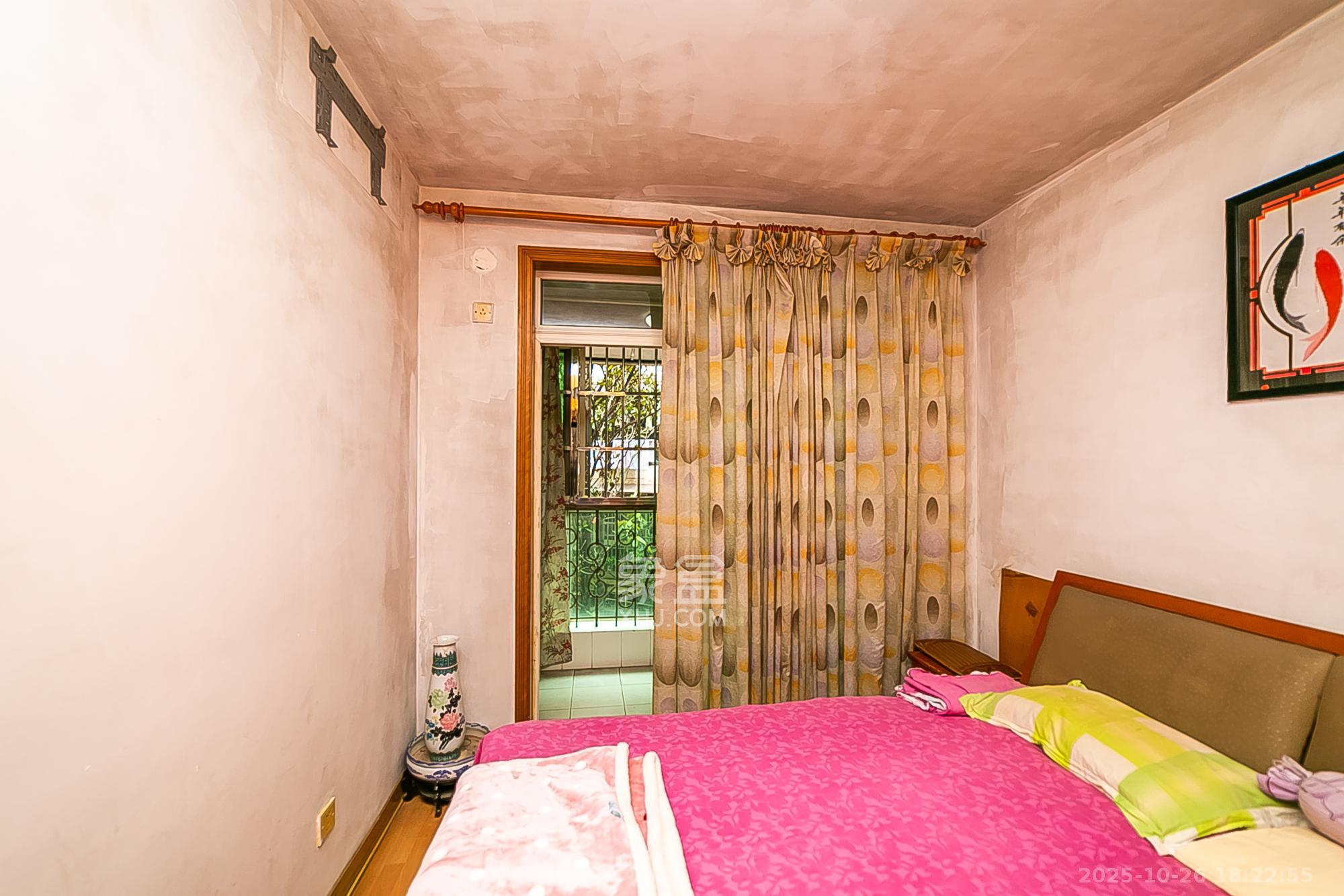 丽江翠园  3室2厅1卫    66.8万卧室