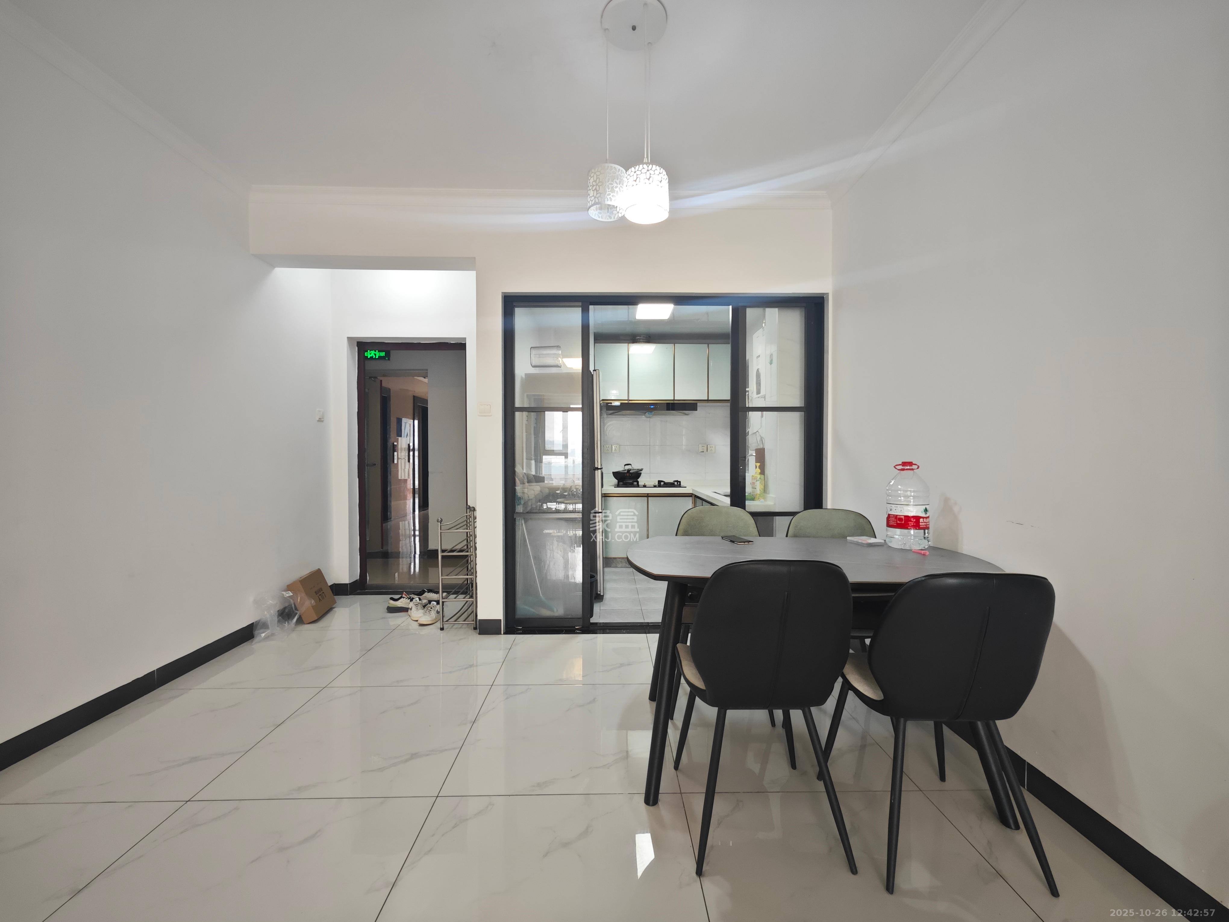 中建嘉和城 2室2厅1卫 2000.0元/月 中建嘉和城 2室2厅1卫 2000.0元/月室内图