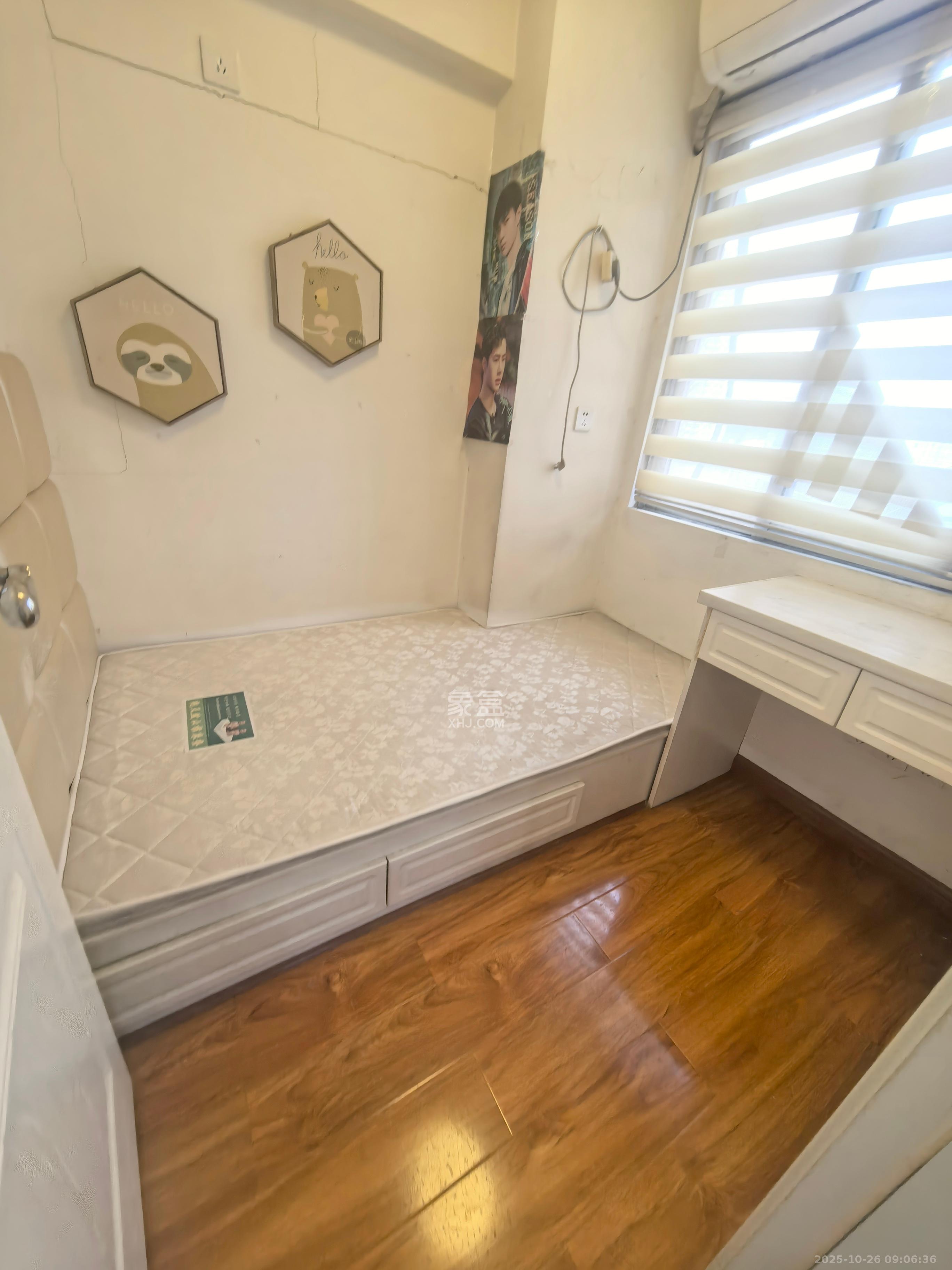 晓园大厦  3室1厅1卫    2000.0元/月 晓园大厦  3室1厅1卫    2000.0元/月室内图