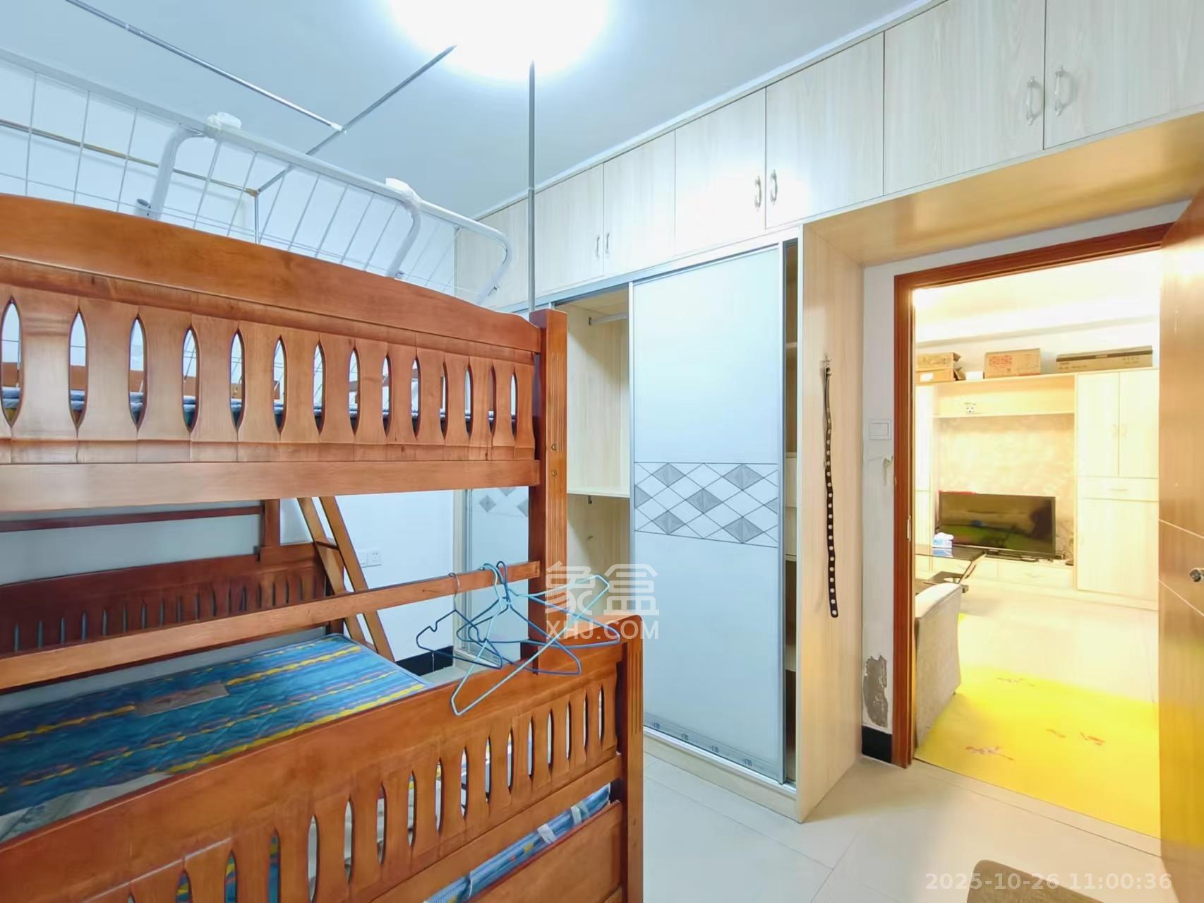 湘域中央  2室2厅1卫    2500.0元/月 湘域中央  2室2厅1卫    2500.0元/月室内图