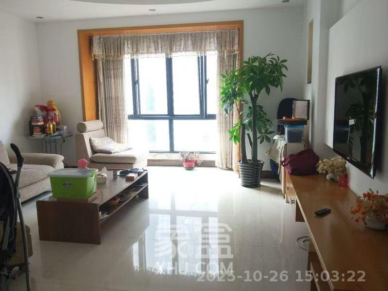 长大彩虹都  4室2厅2卫    3400.0元/月 长大彩虹都  4室2厅2卫    3400.0元/月