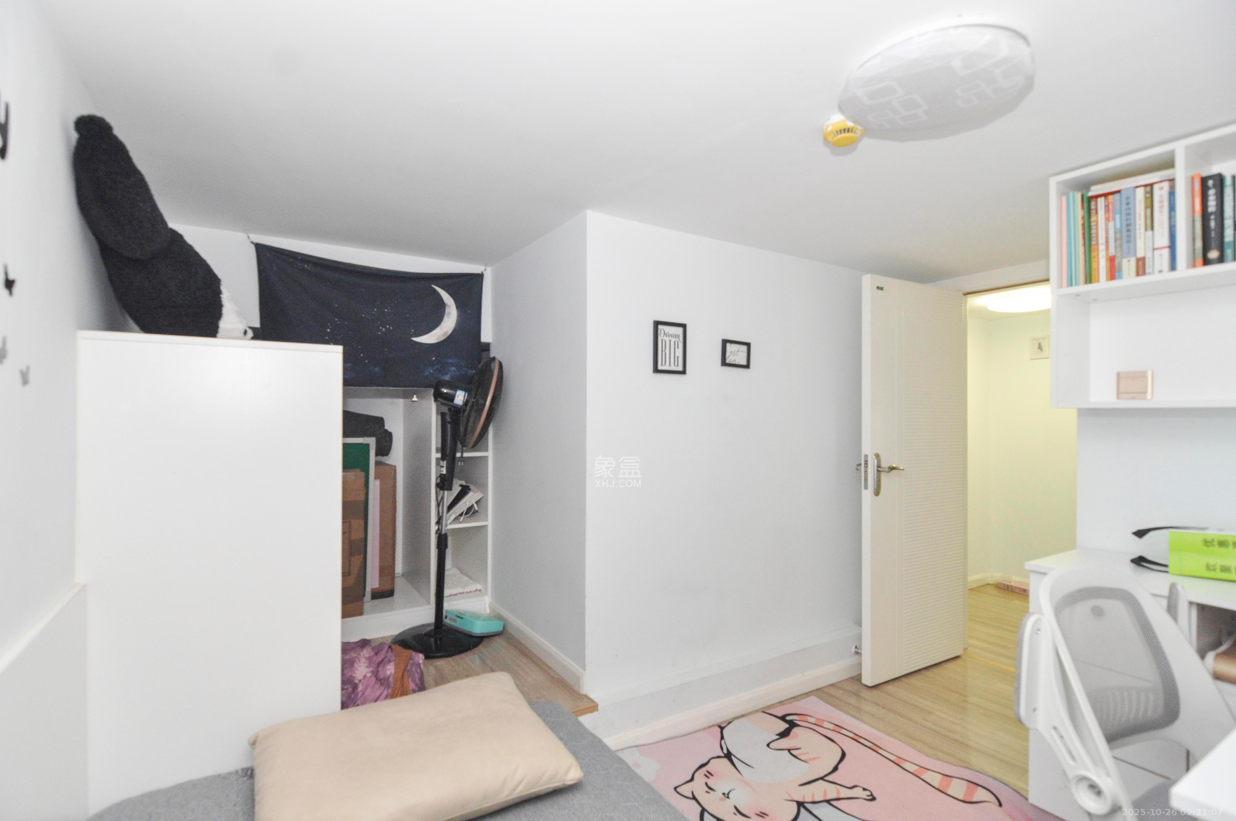 达美溪湖湾  2室1厅1卫    3200.0元/月 达美溪湖湾  2室1厅1卫    3200.0元/月室内图