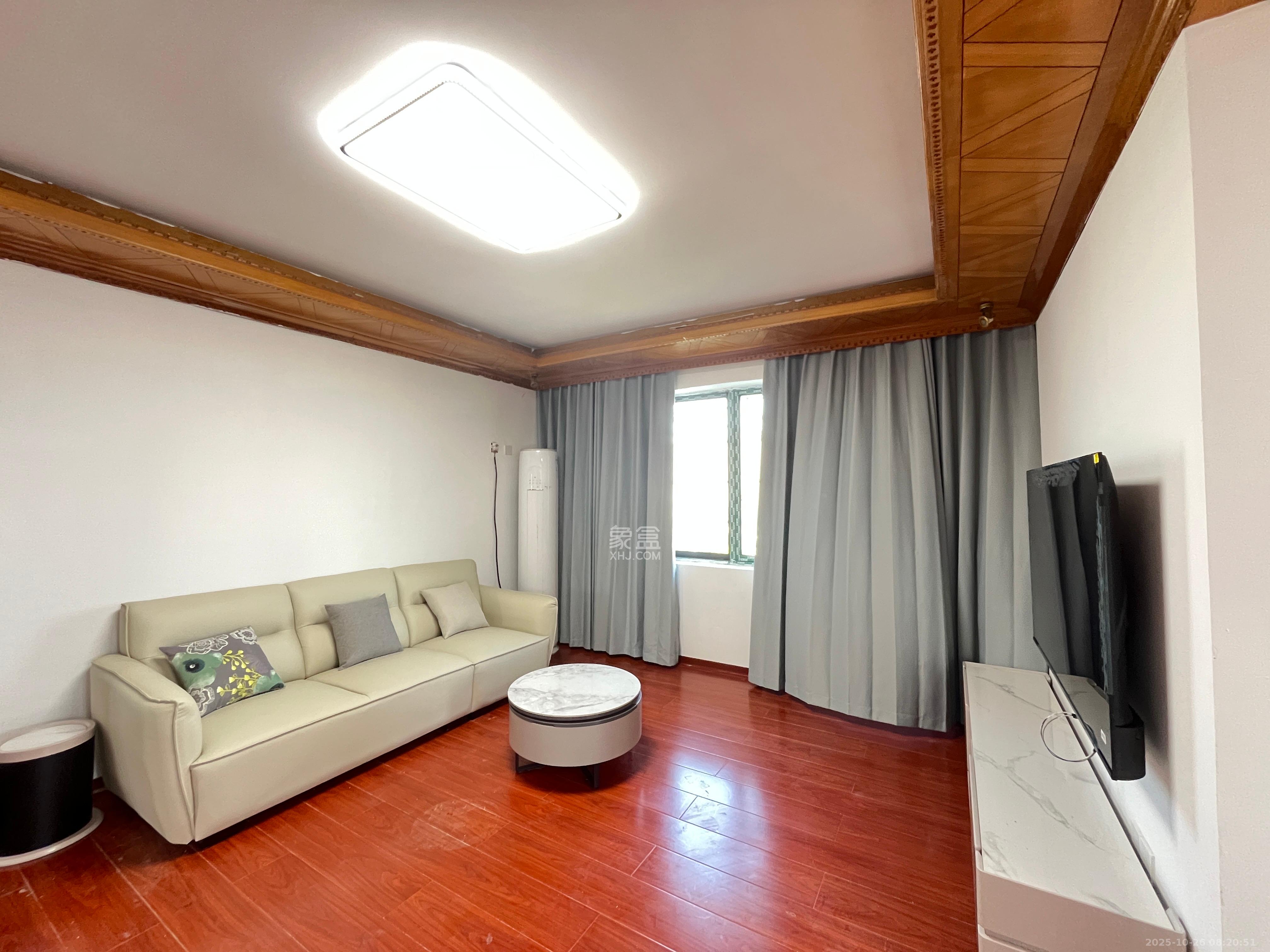 铁四院  3室2厅1卫    2500.0元/月 铁四院  3室2厅1卫    2500.0元/月室内图