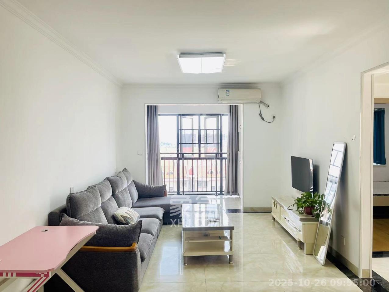 兴和佳苑安置小区 2室1厅1卫 2000.0元/月 兴和佳苑安置小区 2室1厅1卫 2000.0元/月室内图