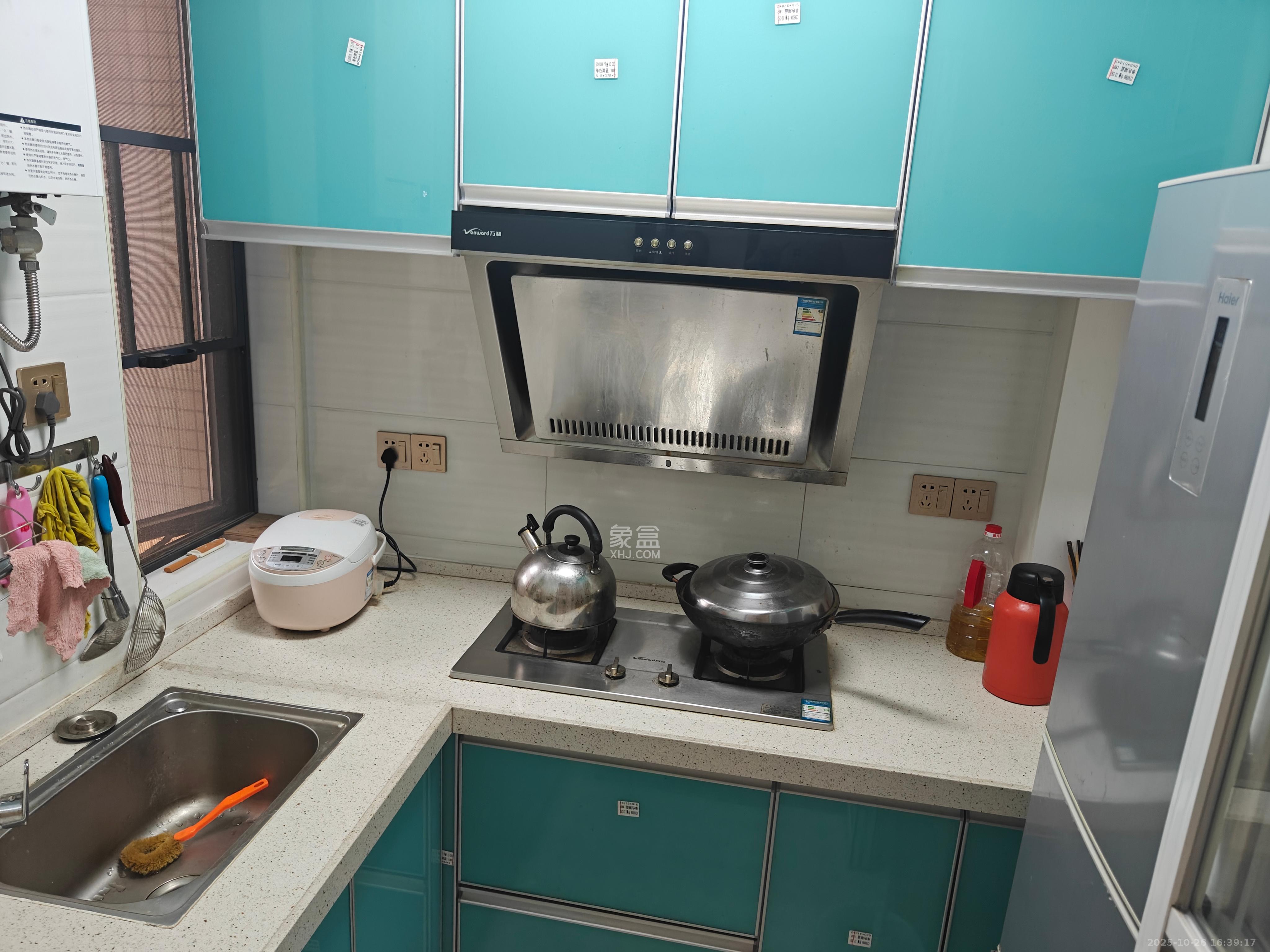 叠彩兰亭 2室2厅1卫 2000.0元/月 叠彩兰亭 2室2厅1卫 2000.0元/月室内图