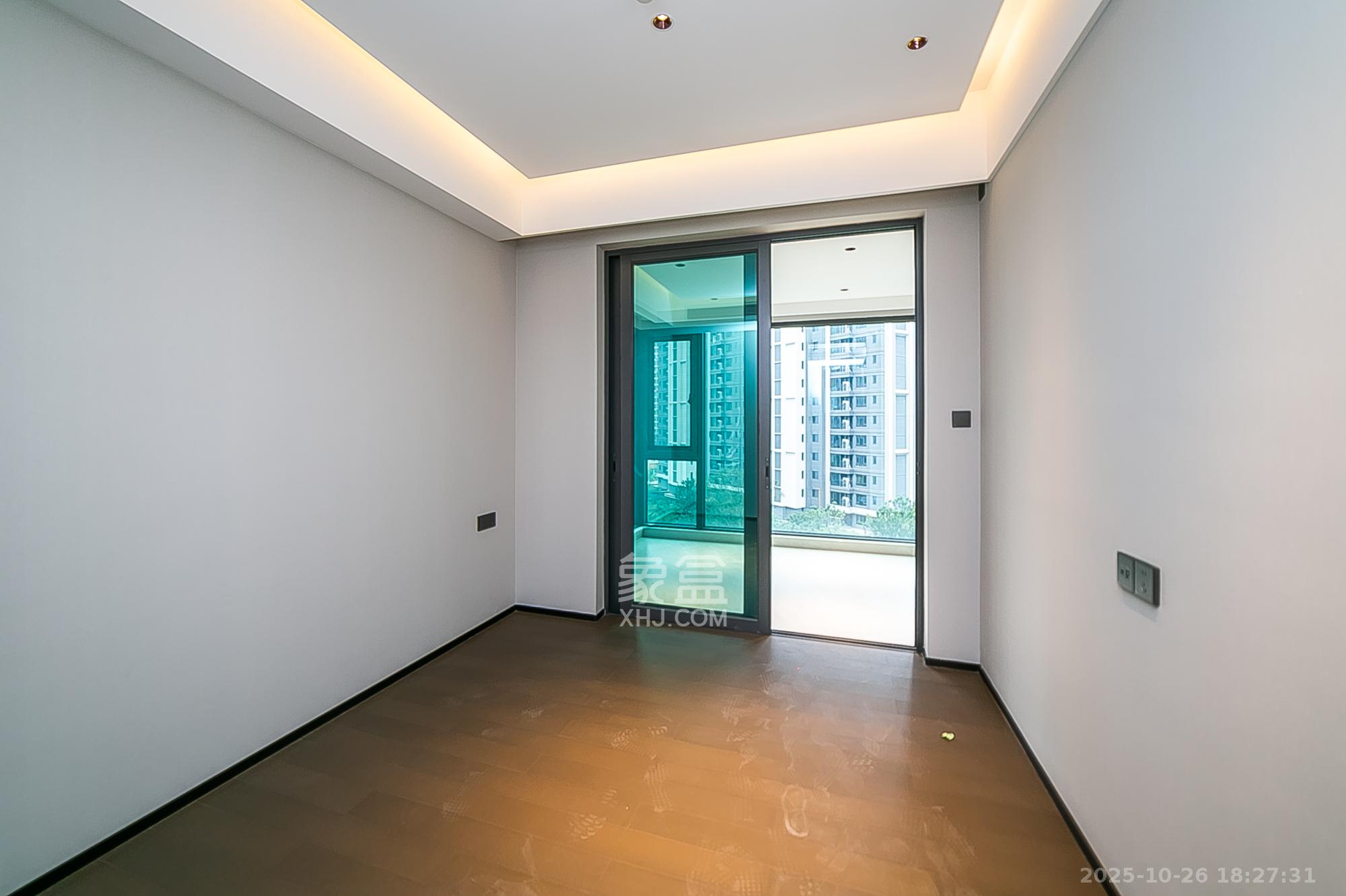 中海阅湘台  4室2厅3卫    398.0万 中海阅湘台  4室2厅3卫    398.0万卧室