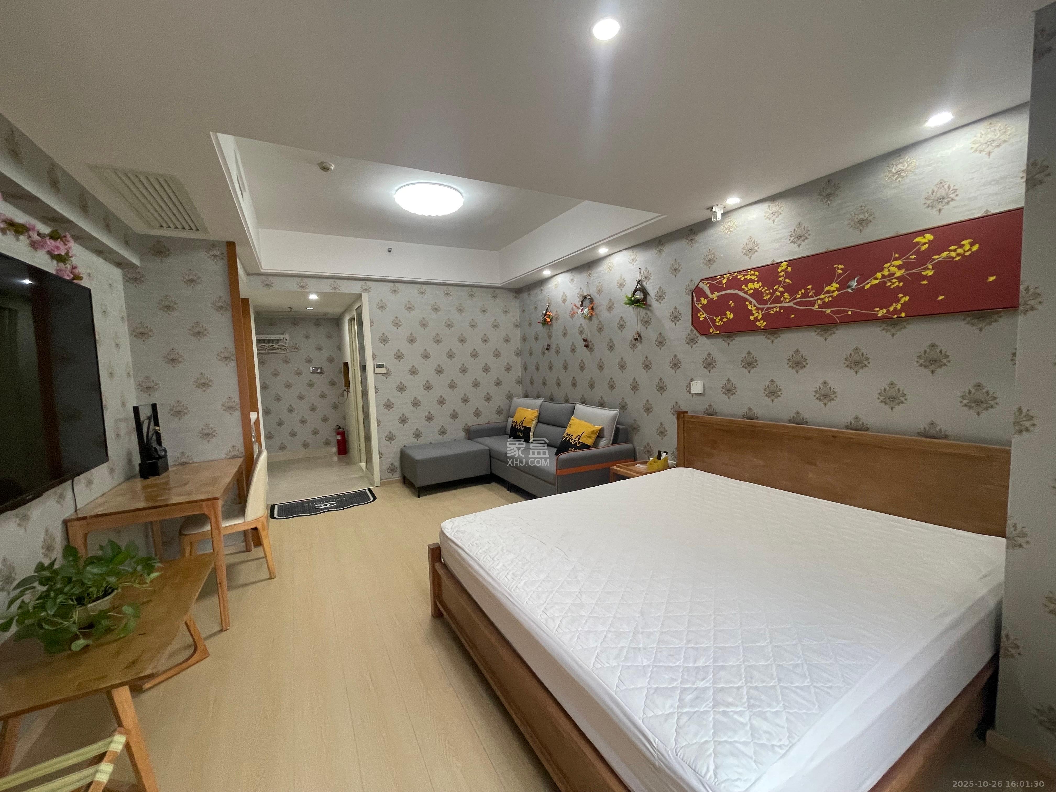 五一钻界  1室1厅1卫    2200.0元/月室内图