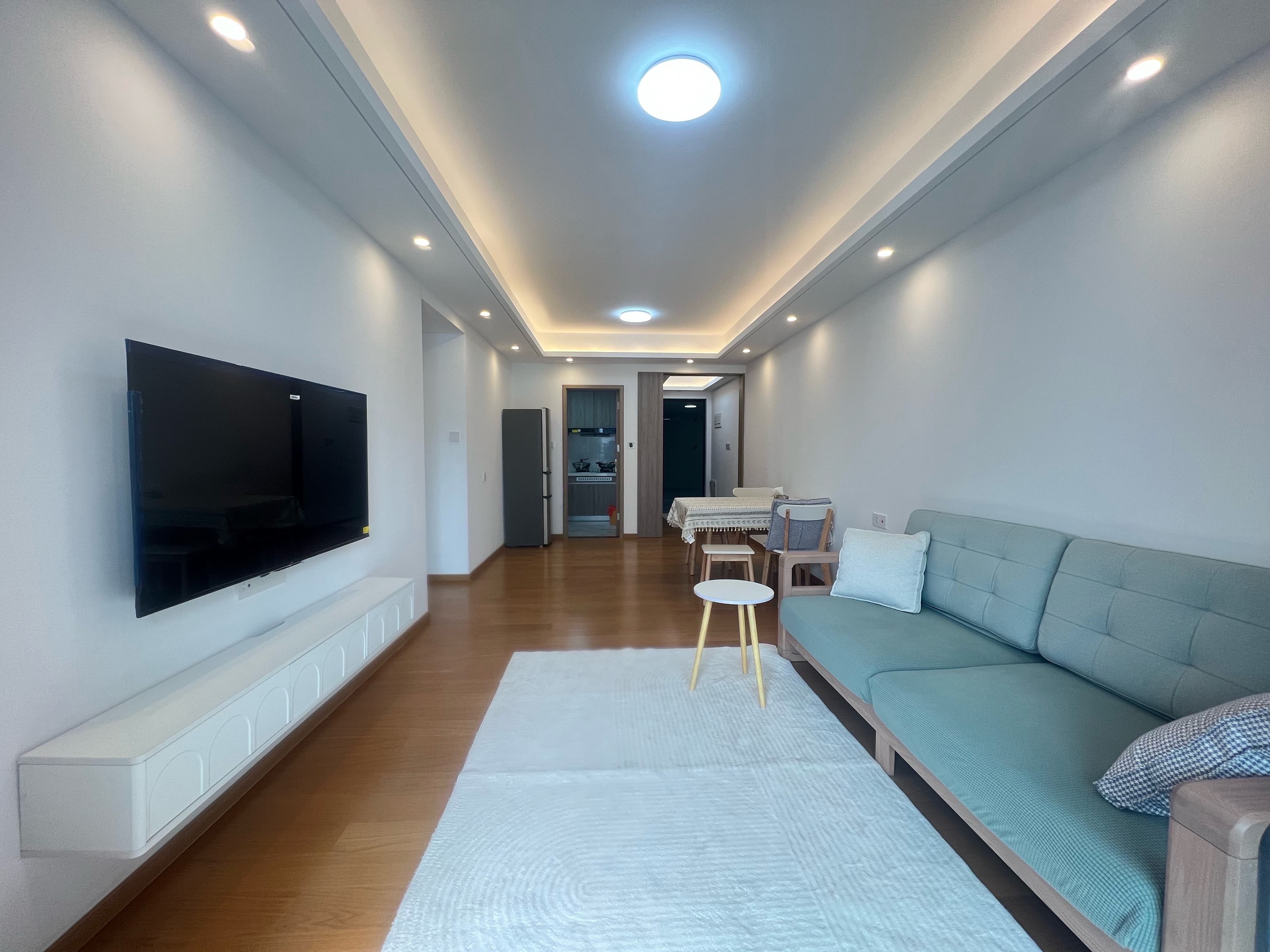 清控湖山雅居南区  3室2厅2卫    2600.0元/月户型图