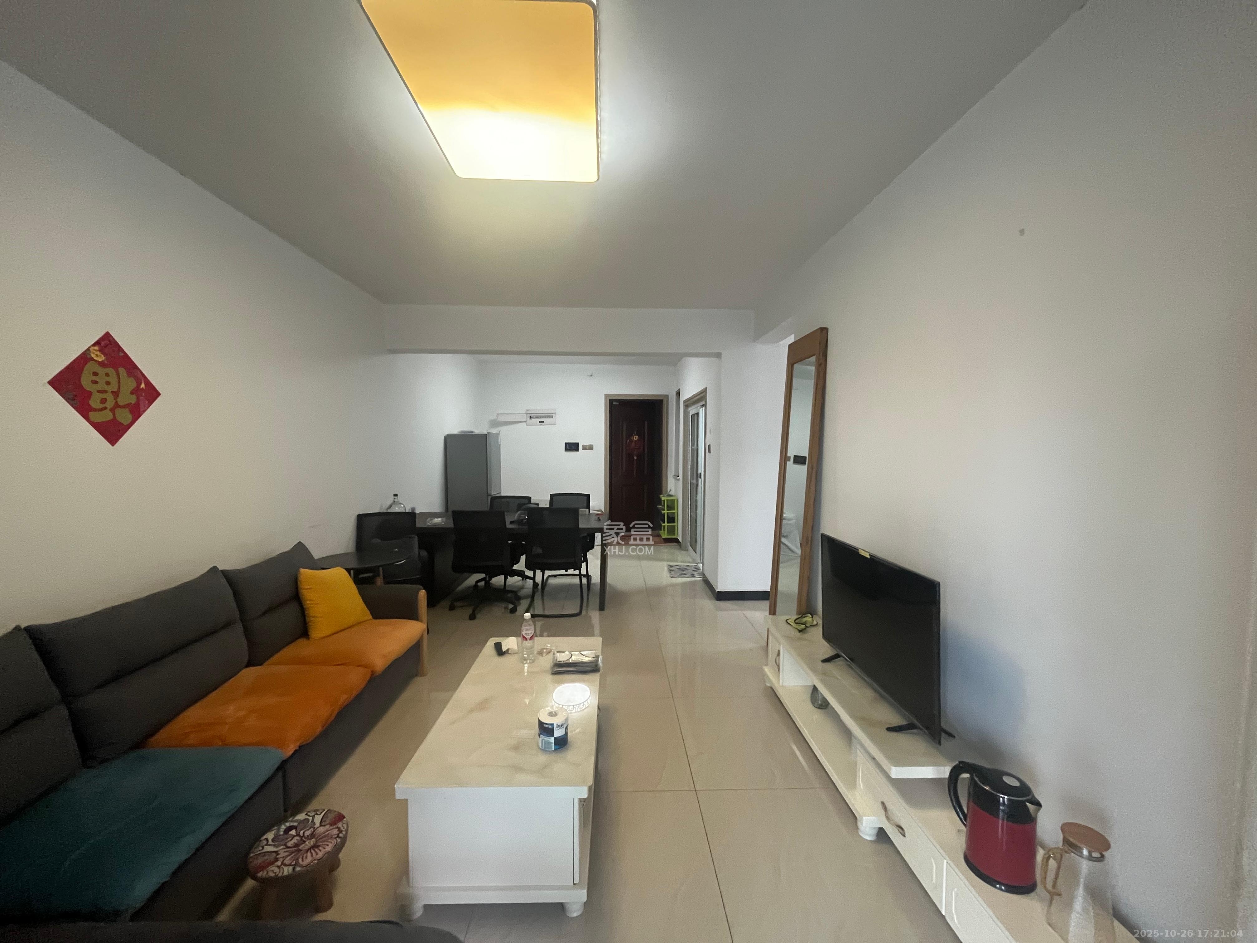 明昇壹城(明昇时代广场)一期  3室2厅1卫    2700.0元/月 明昇壹城(明昇时代广场)一期  3室2厅1卫    2700.0元/月室内图