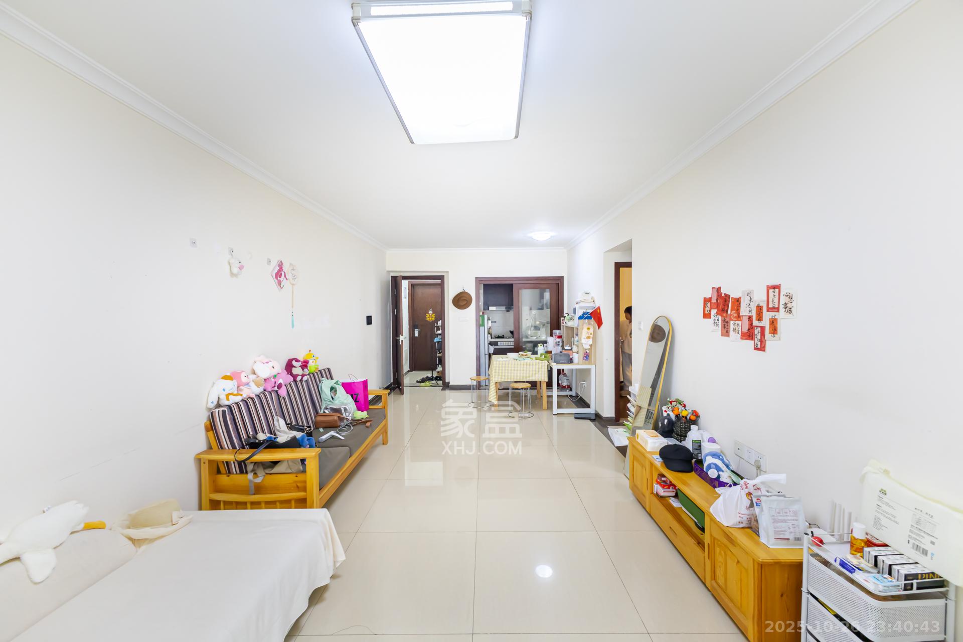 时代倾城二期  2室2厅1卫    58.0万 时代倾城二期  2室2厅1卫    58.0万客厅