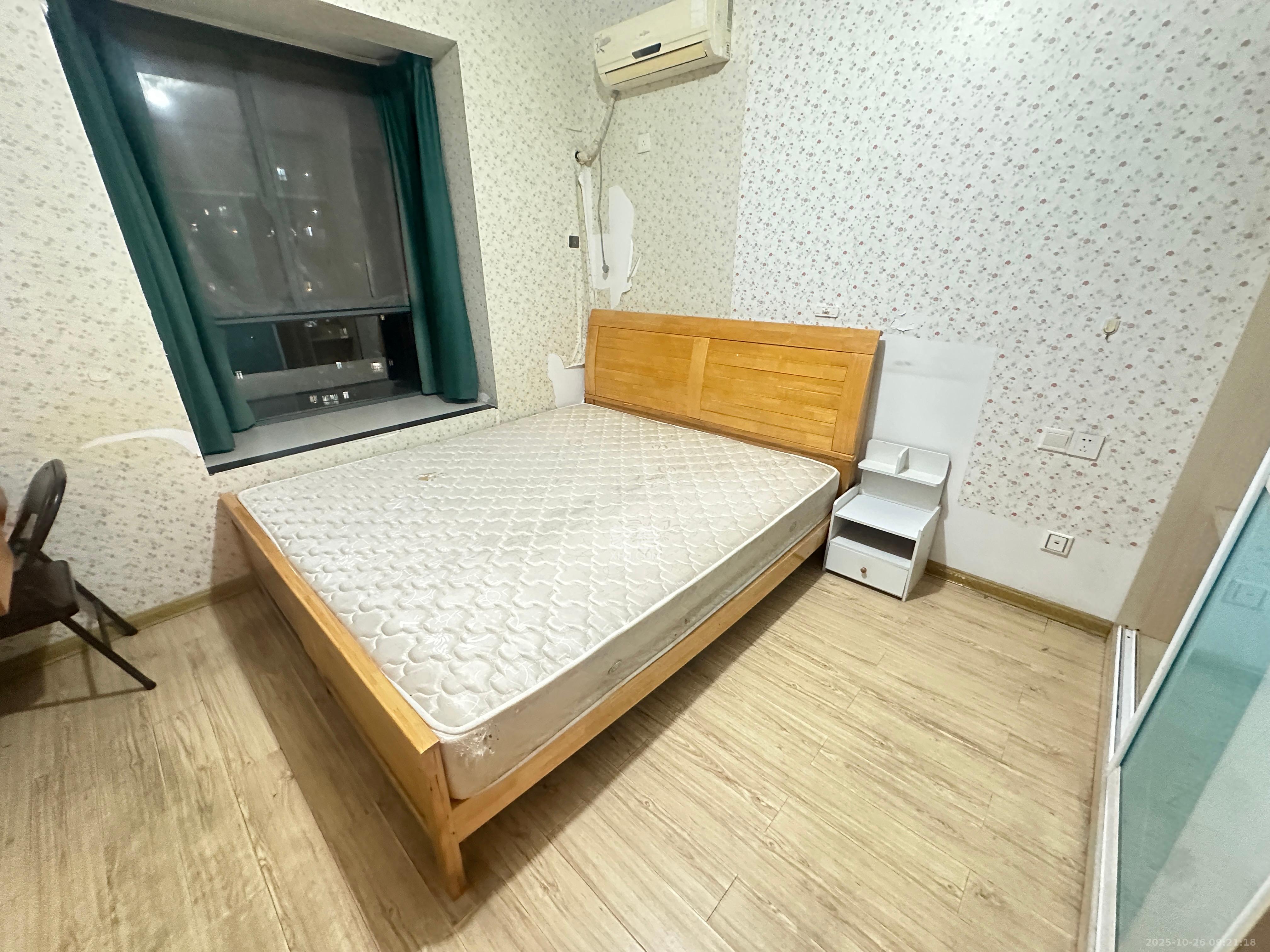 欧园  2室2厅1卫    2200.0元/月