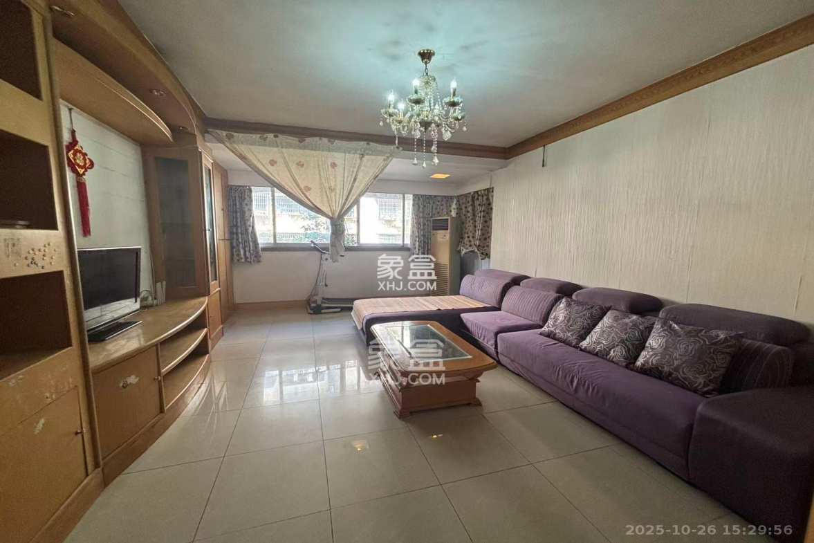 湘计花园  3室2厅1卫    2000.0元/月 湘计花园  3室2厅1卫    2000.0元/月室内图