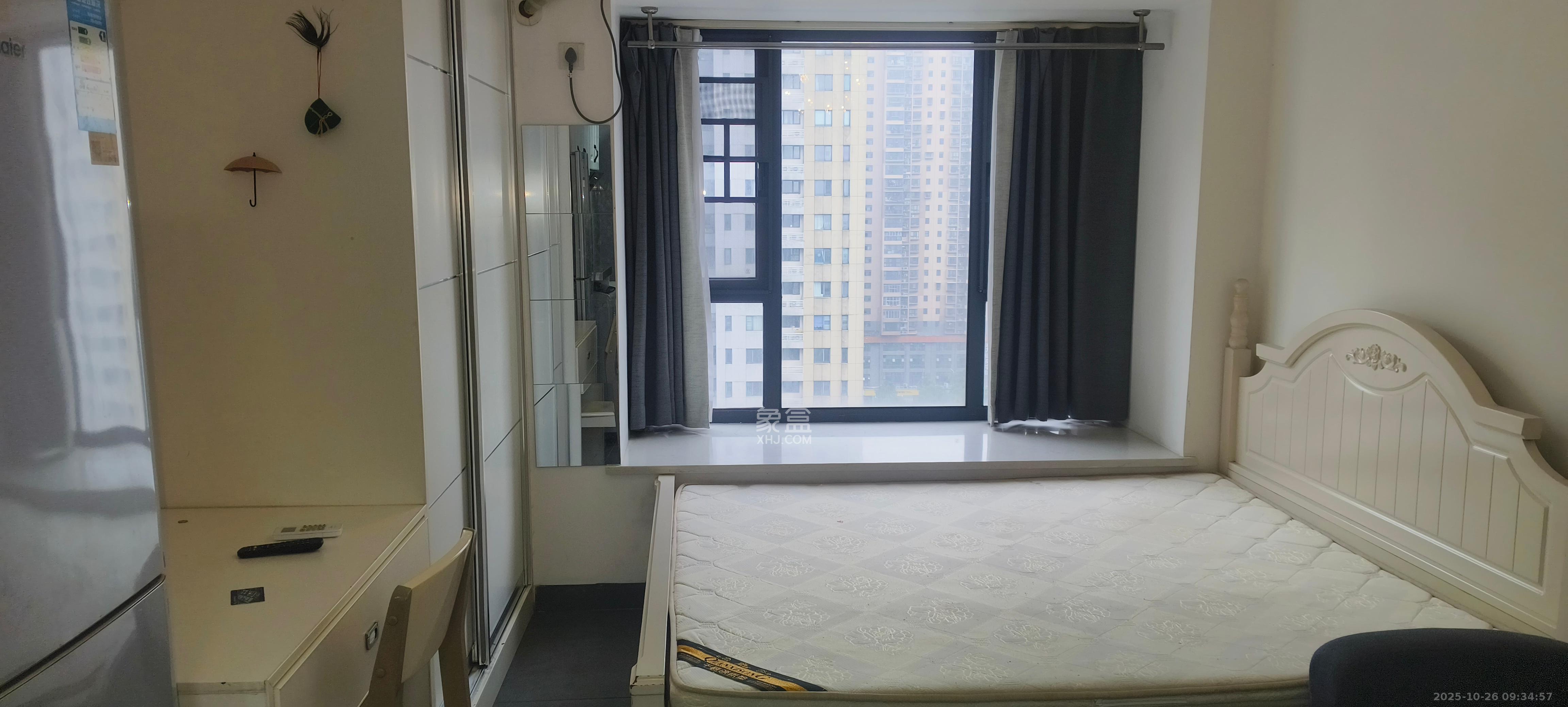 好莱城(弘德西街)  1室1厅1卫    1200.0元/月 好莱城(弘德西街)  1室1厅1卫    1200.0元/月室内图