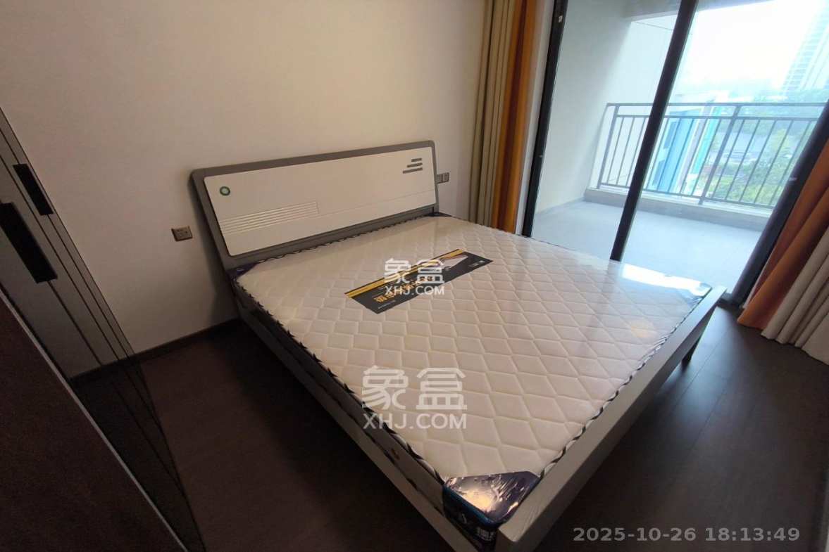 龙湖春江天玺  4室2厅2卫    5000.0元/月 龙湖春江天玺  4室2厅2卫    5000.0元/月室内图