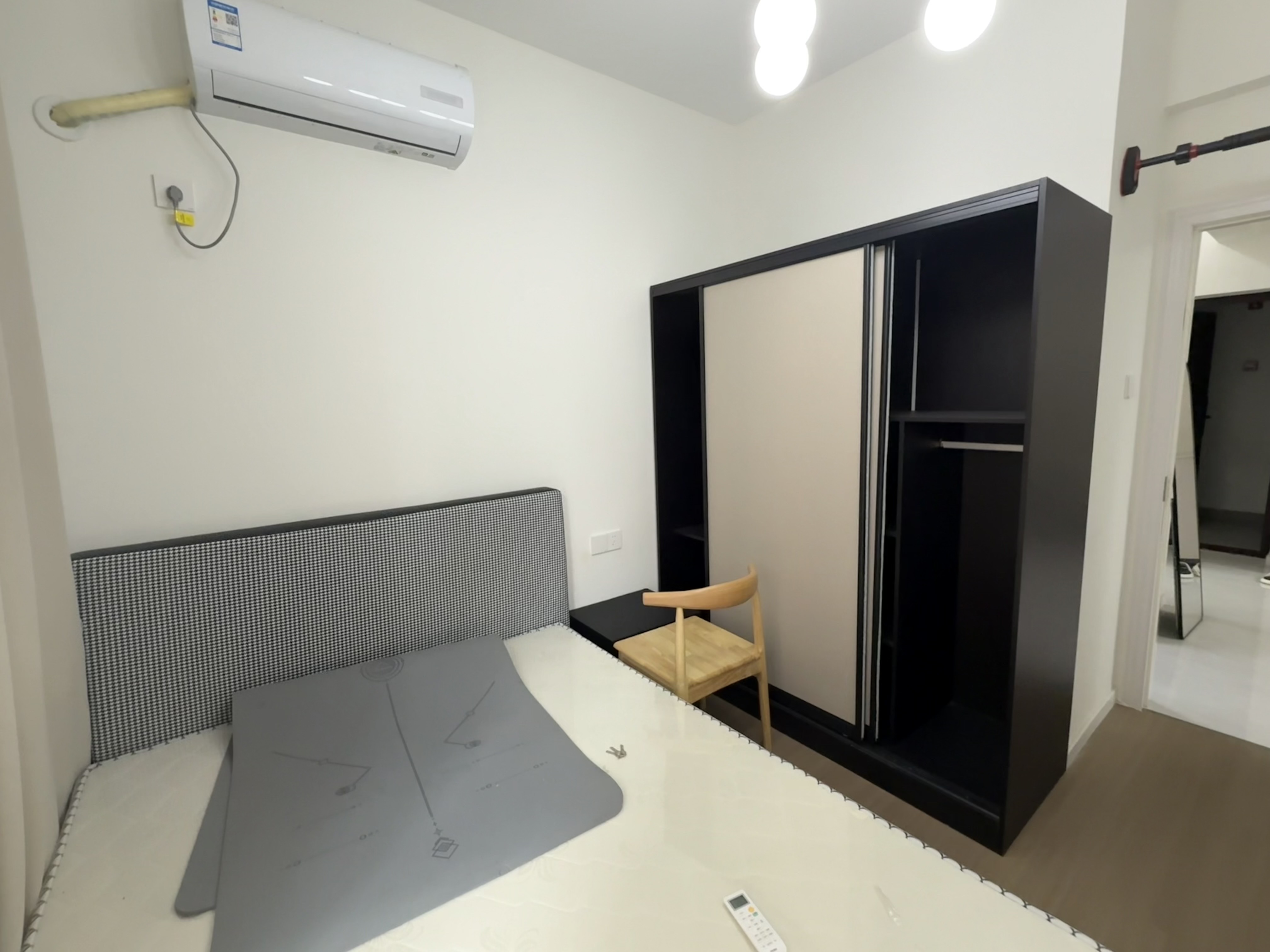 莲馨苑 2室1厅1卫 2150.0元/月 莲馨苑 2室1厅1卫 2150.0元/月户型图