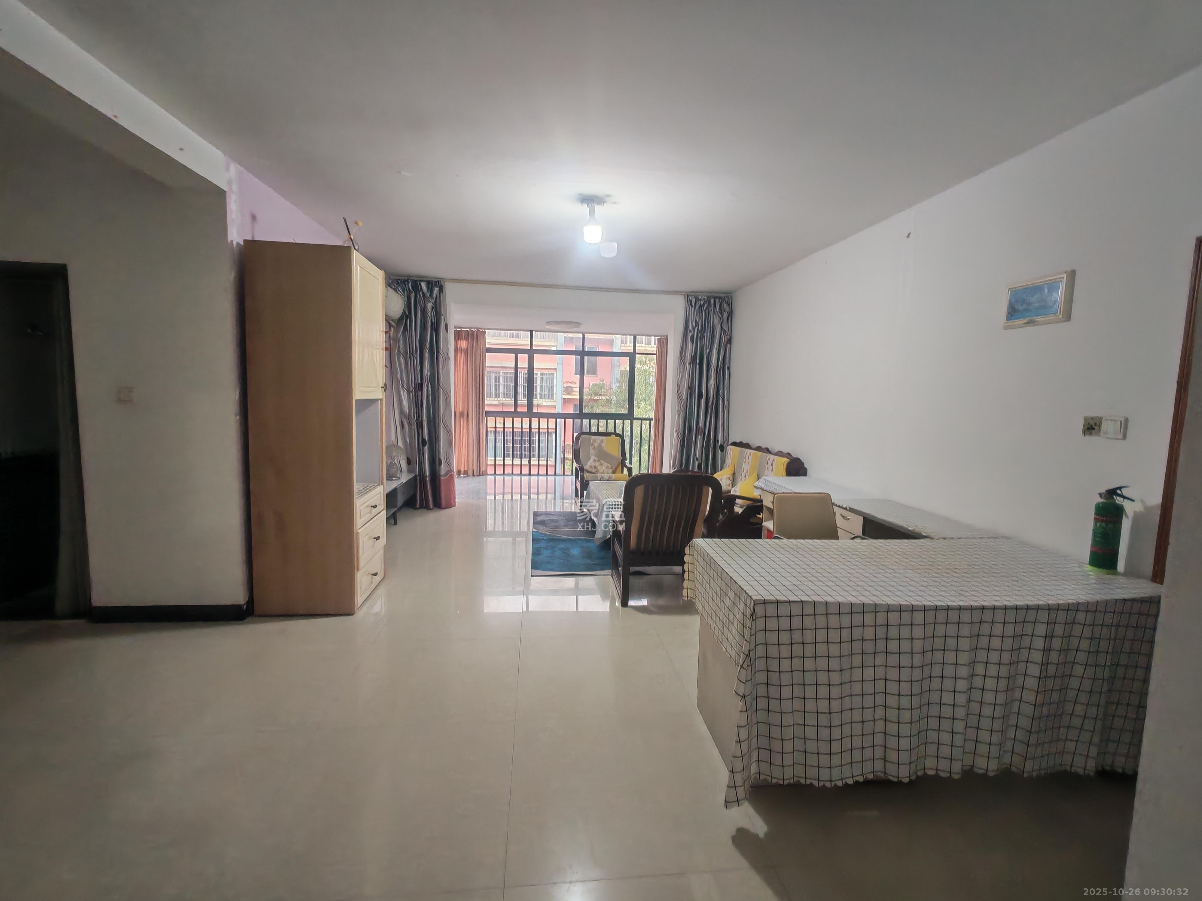 新星小区  3室2厅1卫    2050.0元/月室内图