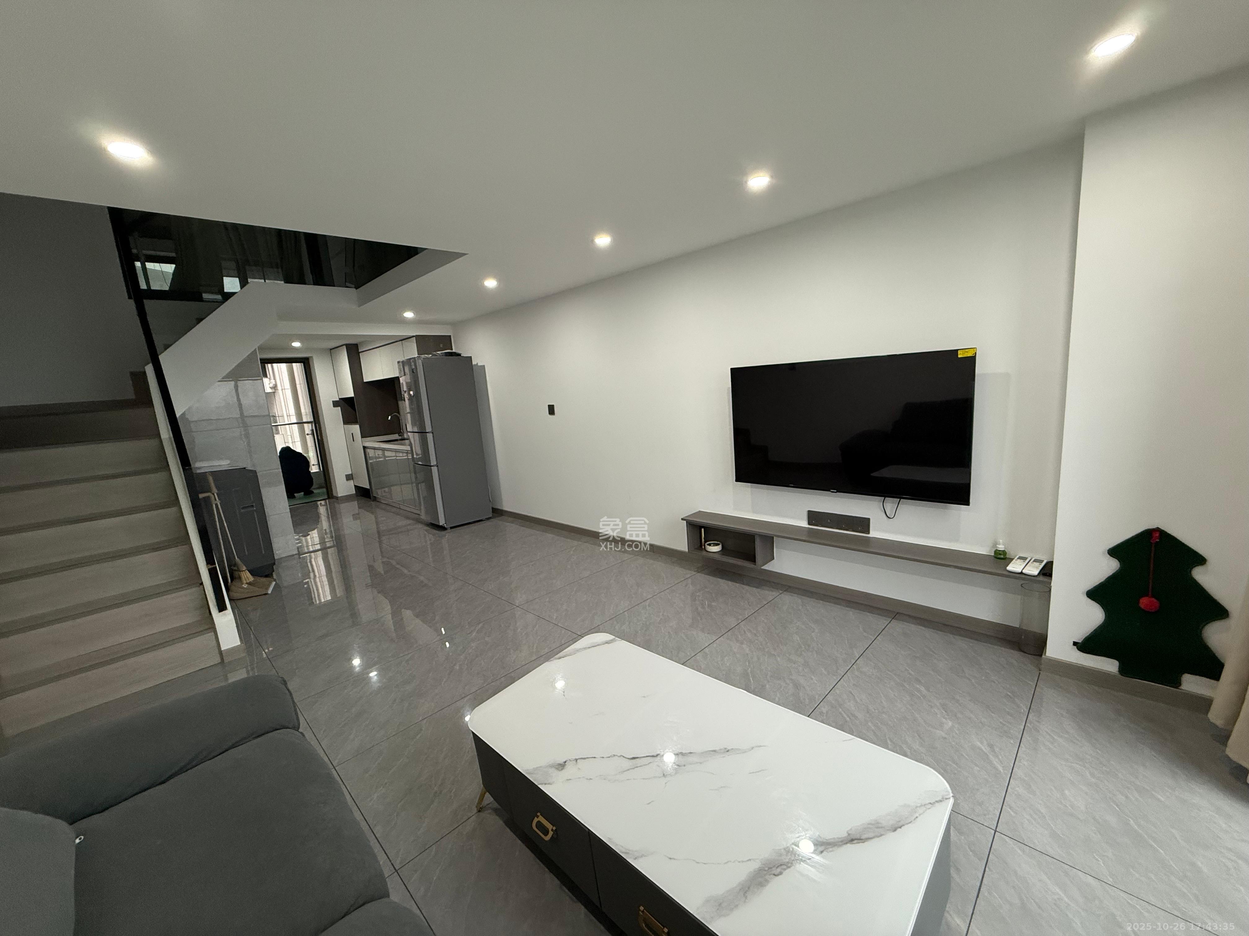 旺德府万象时代  2室1厅1卫    2300.0元/月室内图