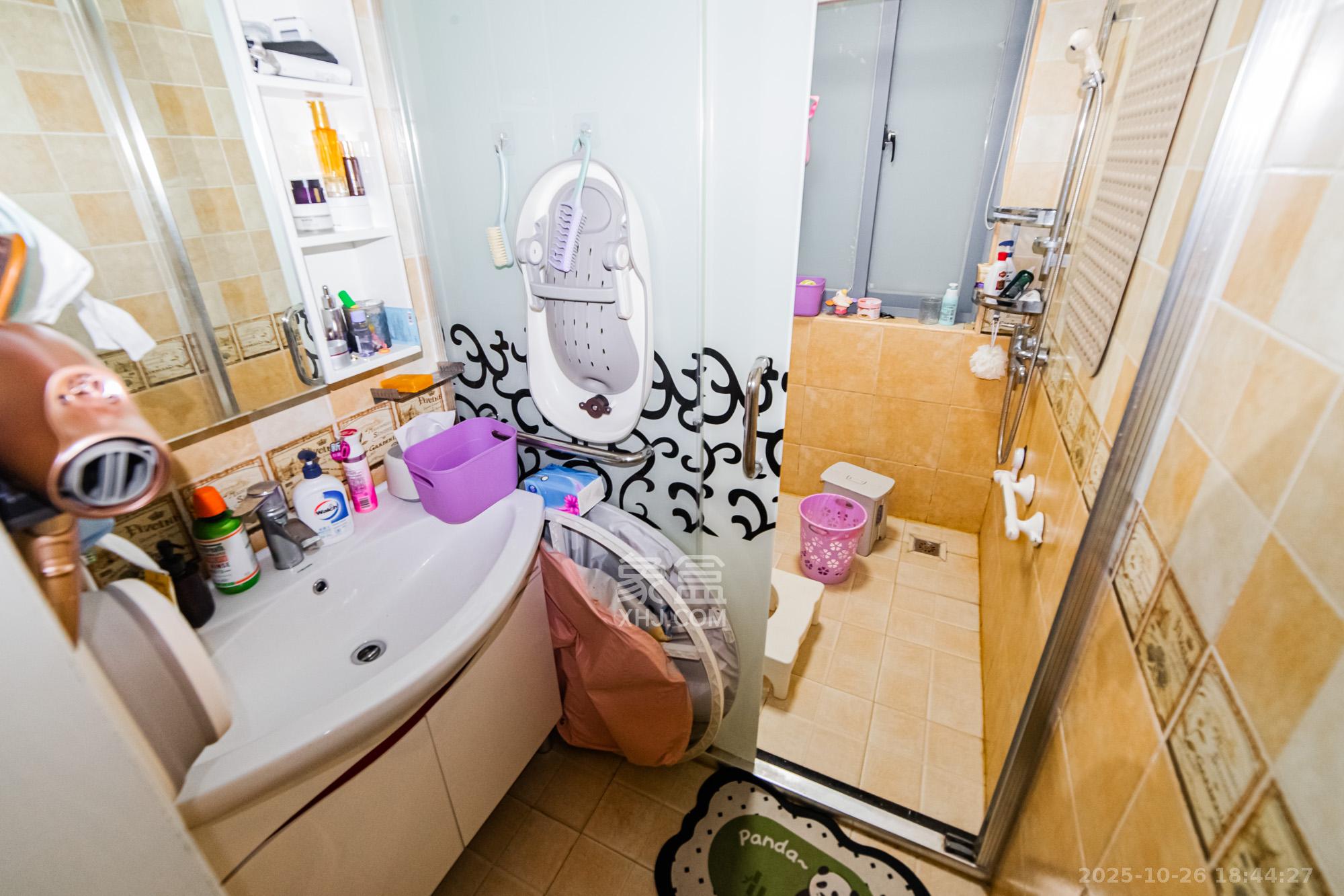 滨江君悦香邸  3室2厅1卫    85.0万 滨江君悦香邸  3室2厅1卫    85.0万卫生间