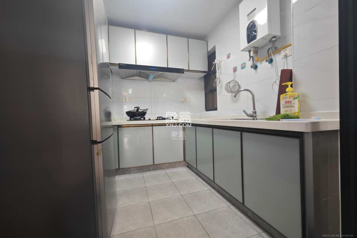 中建嘉和城 2室2厅1卫 2000.0元/月 中建嘉和城 2室2厅1卫 2000.0元/月室内图