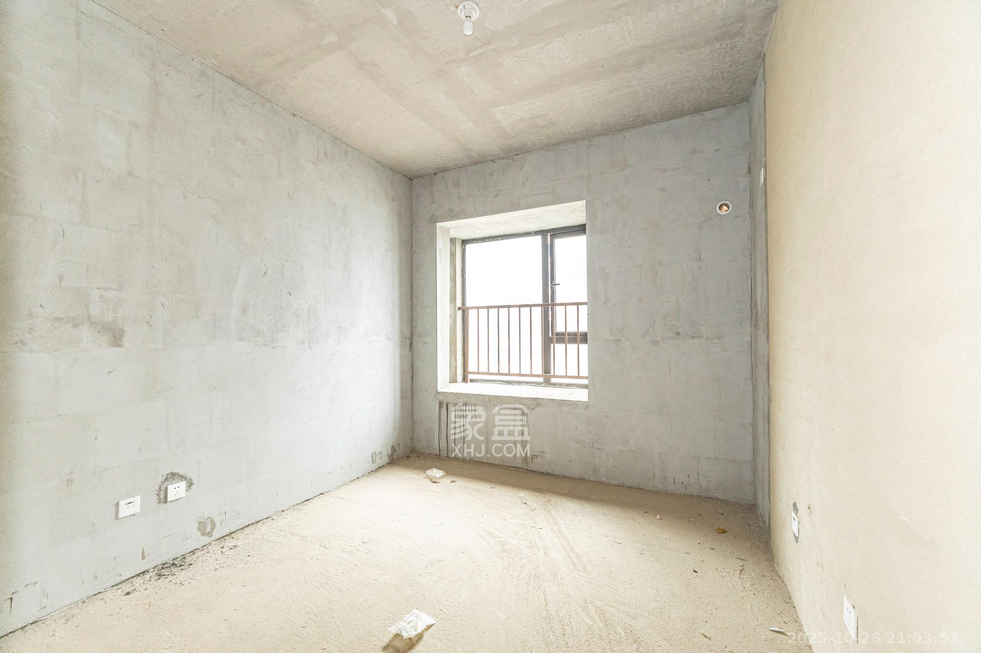 星雅美辰  3室2厅2卫    76.0万卧室