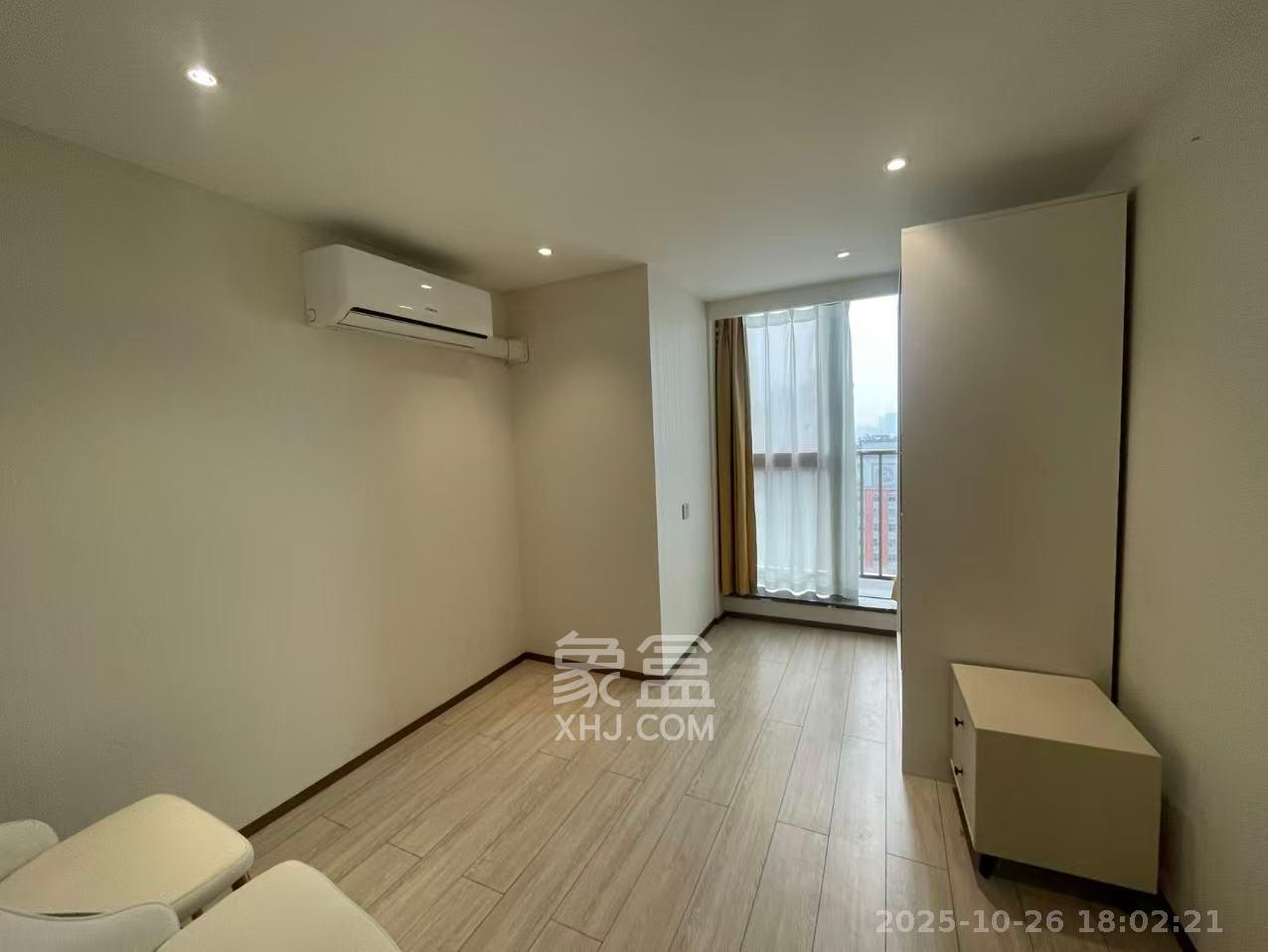 华远华时代  3室2厅2卫    4000.0元/月室内图