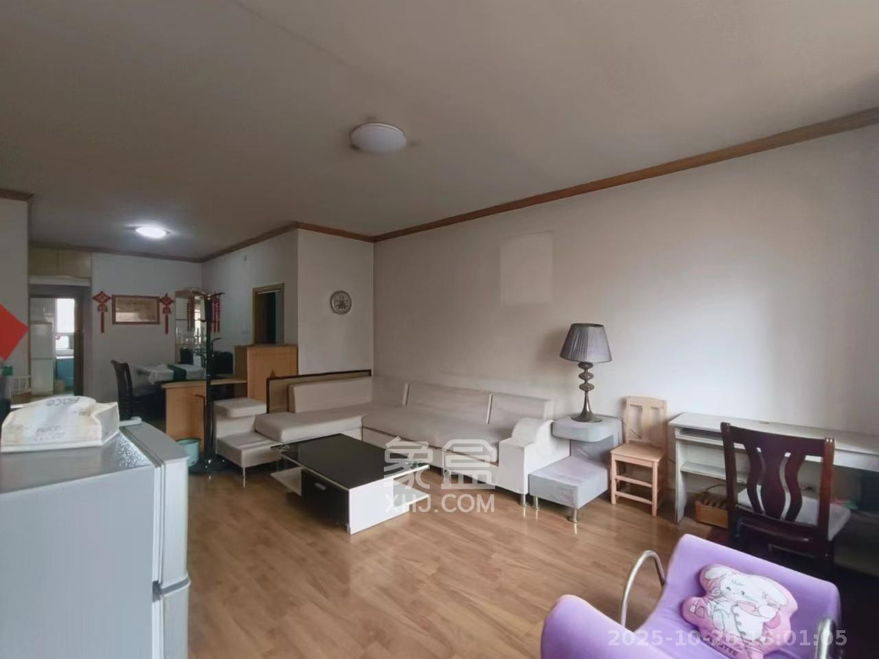 司法厅宿舍  3室2厅1卫    2200.0元/月室内图