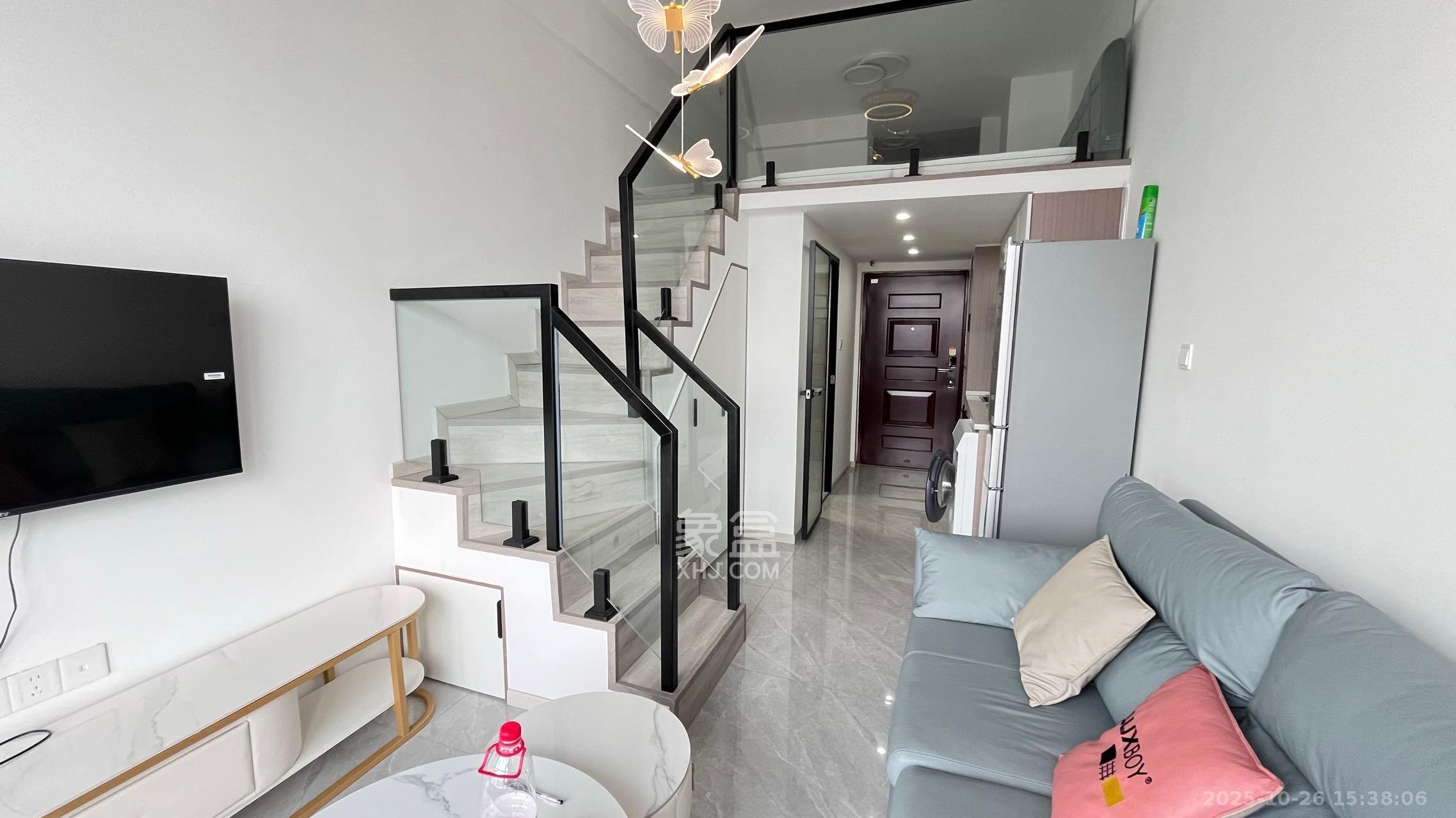 保利天禧EF区  1室1厅1卫    2000.0元/月 保利天禧EF区  1室1厅1卫    2000.0元/月室内图