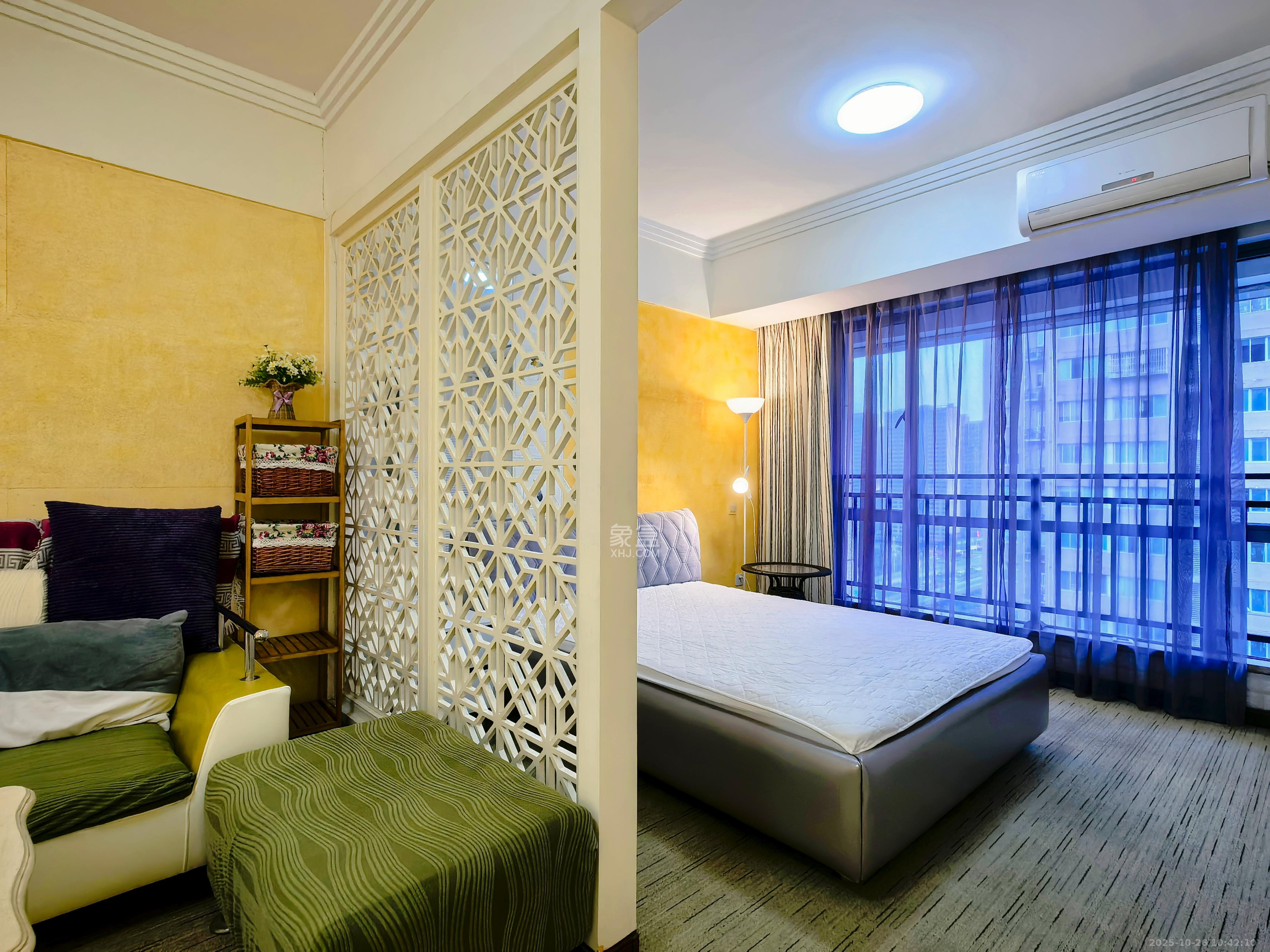 西子一间  1室1厅1卫    1800.0元/月室内图