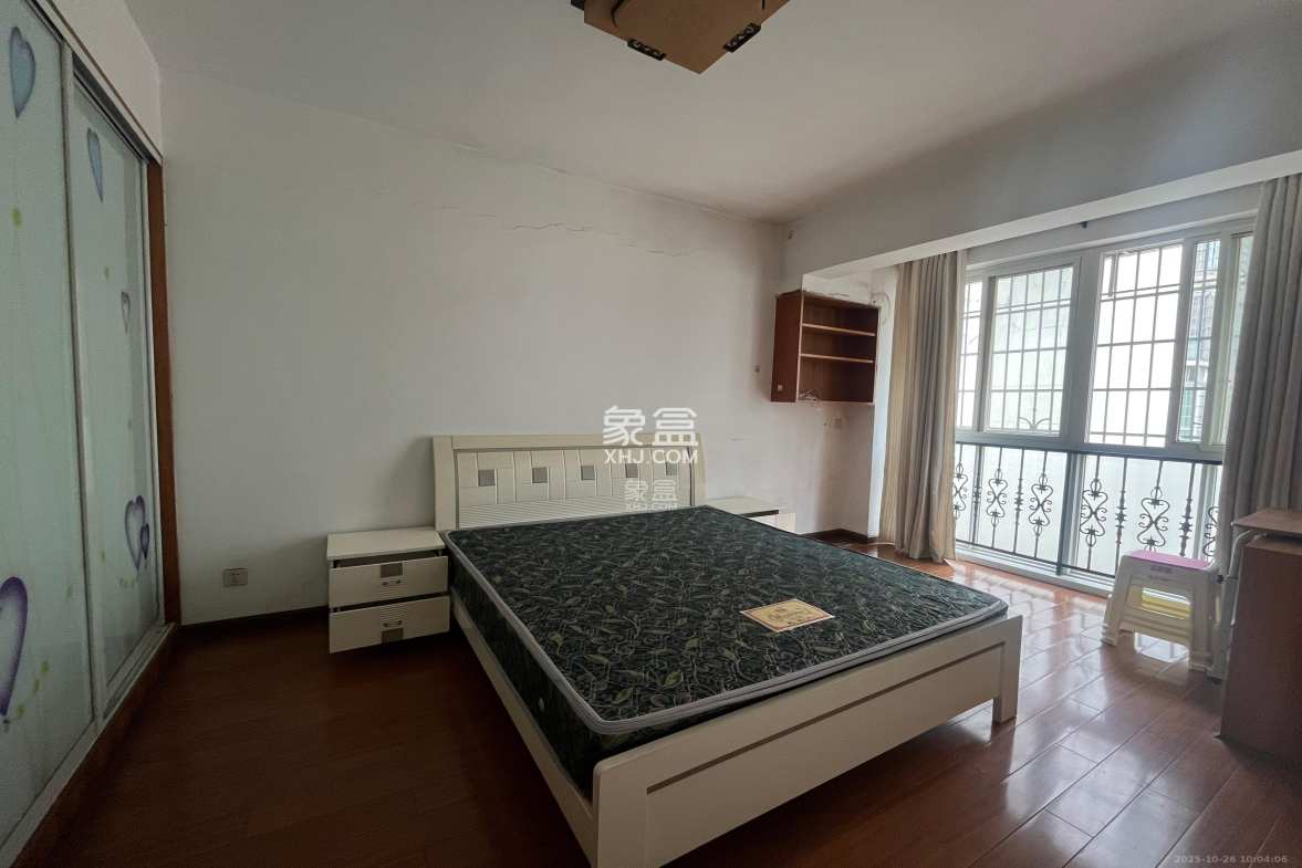 广泰家园  1室1厅1卫    1400.0元/月 广泰家园  1室1厅1卫    1400.0元/月室内图