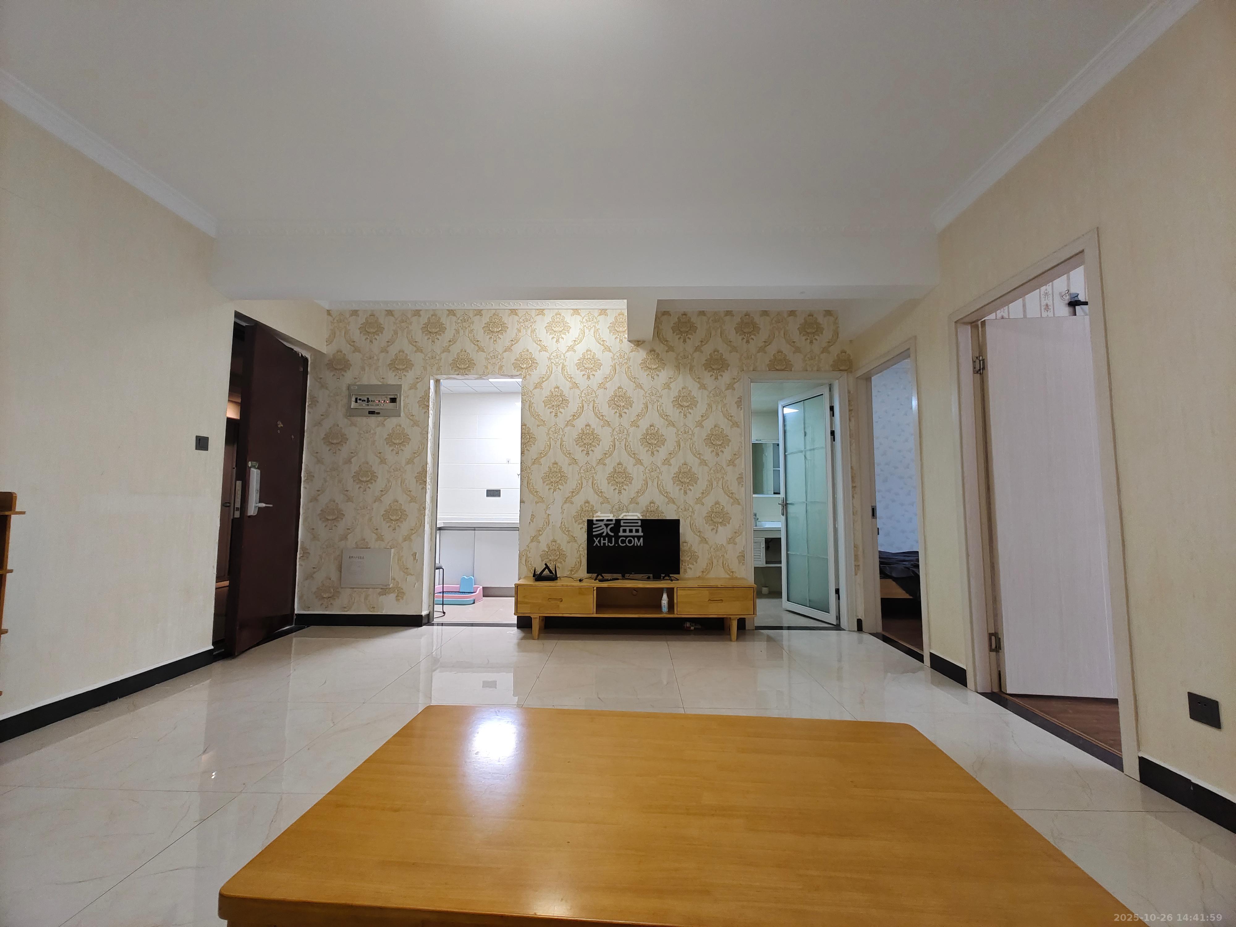 建发中央悦府  2室1厅1卫    2400.0元/月 建发中央悦府  2室1厅1卫    2400.0元/月室内图