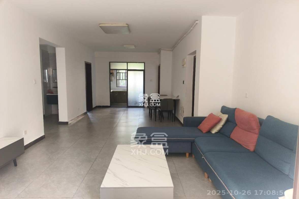 保利东郡  4室2厅2卫    2500.0元/月 保利东郡  4室2厅2卫    2500.0元/月室内图1