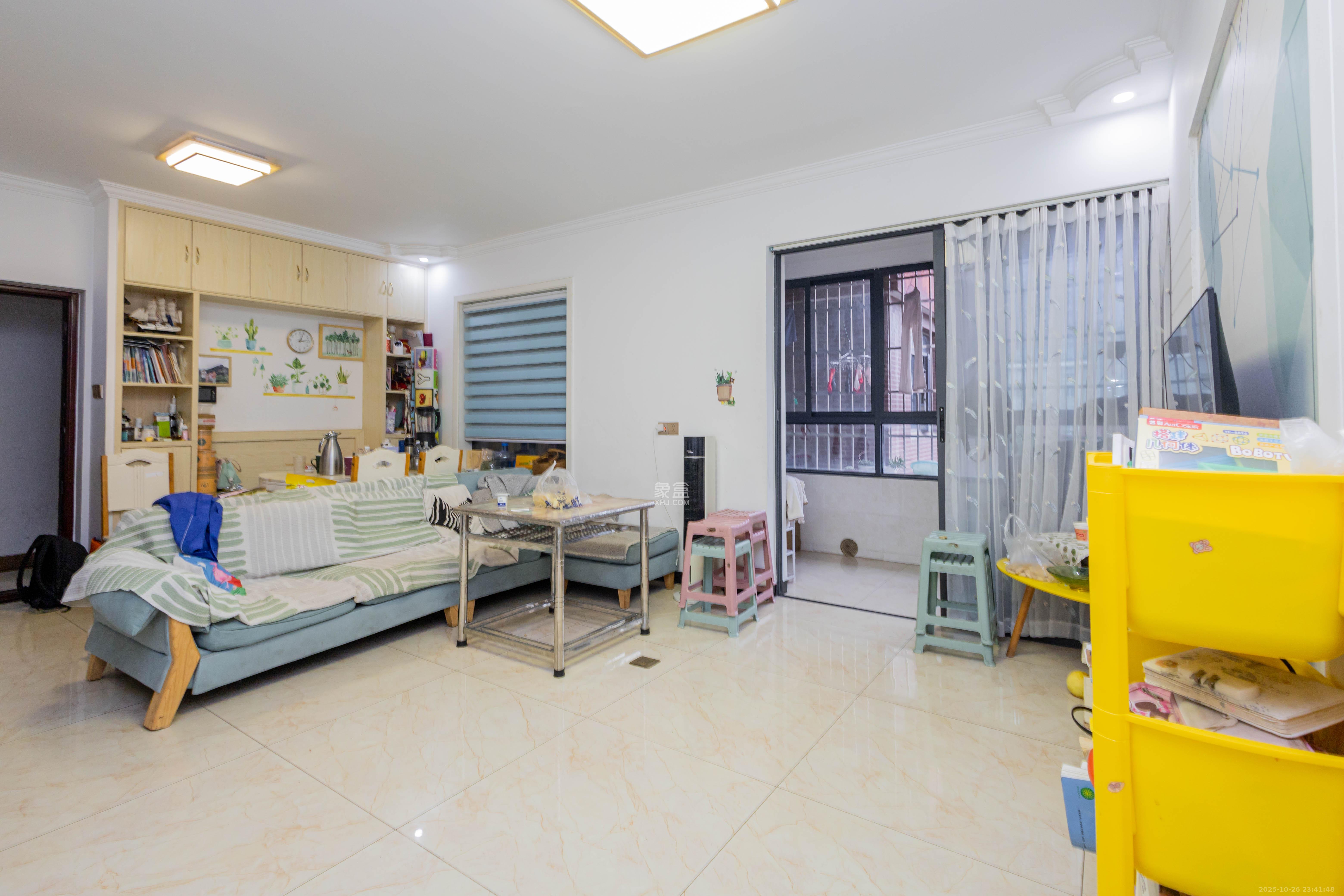 中国铁建国际城二期  3室2厅1卫    54.8万客厅