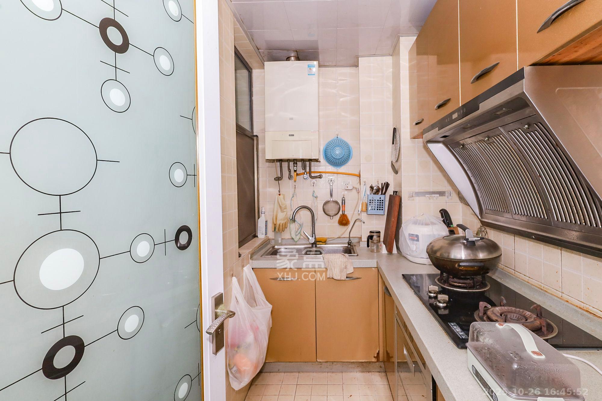 旭辉藏郡(藏郡、旭湘华府) 3室2厅2卫 2400.0元/月 旭辉藏郡(藏郡、旭湘华府) 3室2厅2卫 2400.0元/月室内图