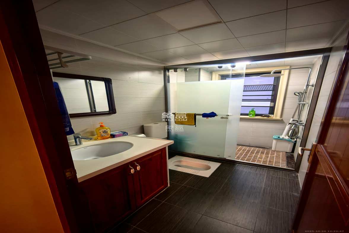 梅溪湖金茂湾 4室2厅2卫 4000.0元/月 梅溪湖金茂湾 4室2厅2卫 4000.0元/月室内图