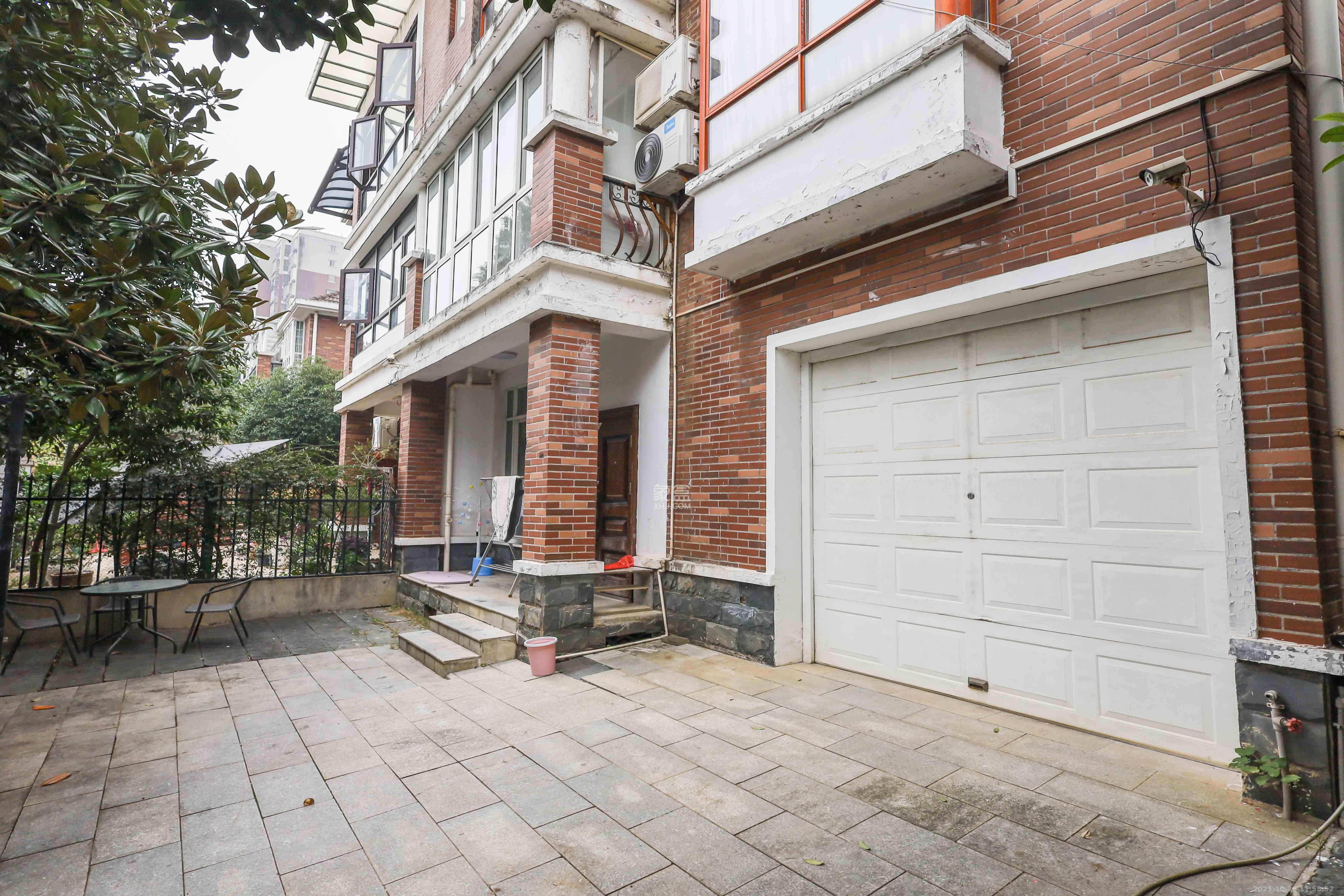 山水英伦  1室2厅4卫    368.0万 山水英伦  1室2厅4卫    368.0万其他