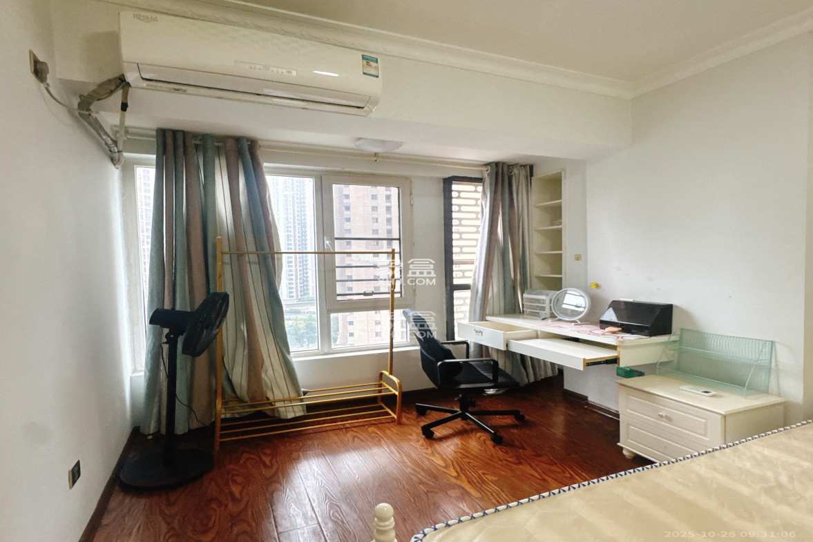 北辰三角洲E3区 1室1厅1卫 2100.0元/月 北辰三角洲E3区 1室1厅1卫 2100.0元/月室内图