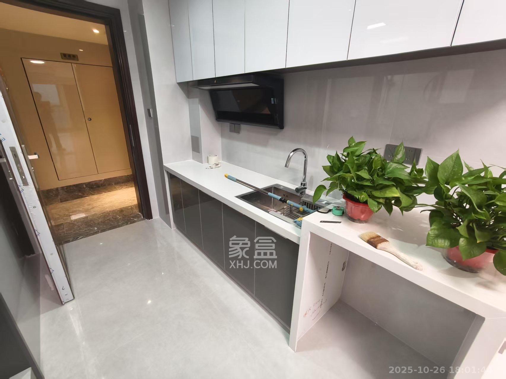 恒大誉府（融誉商业中心）  1室1厅1卫    1650.0元/月室内图