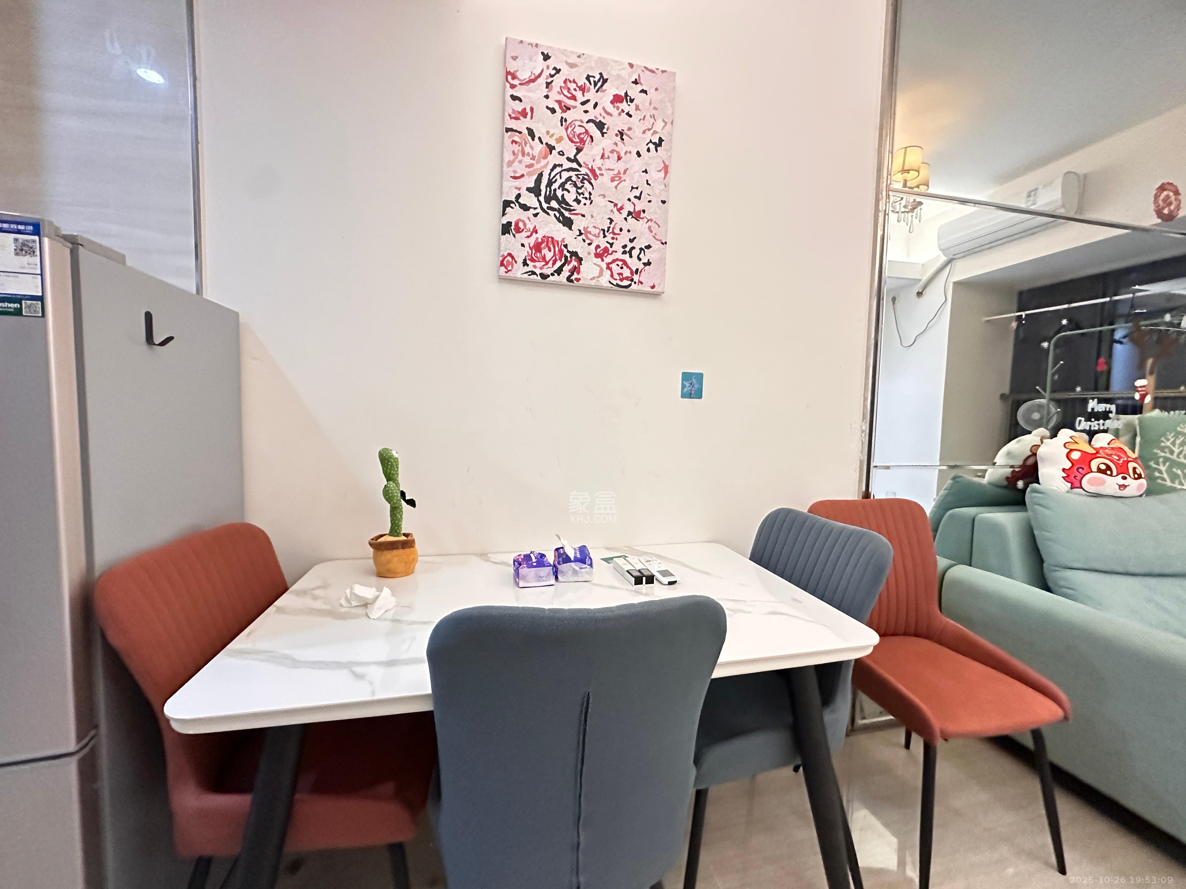 恒大国际广场  1室1厅1卫    1800.0元/月 恒大国际广场  1室1厅1卫    1800.0元/月室内图