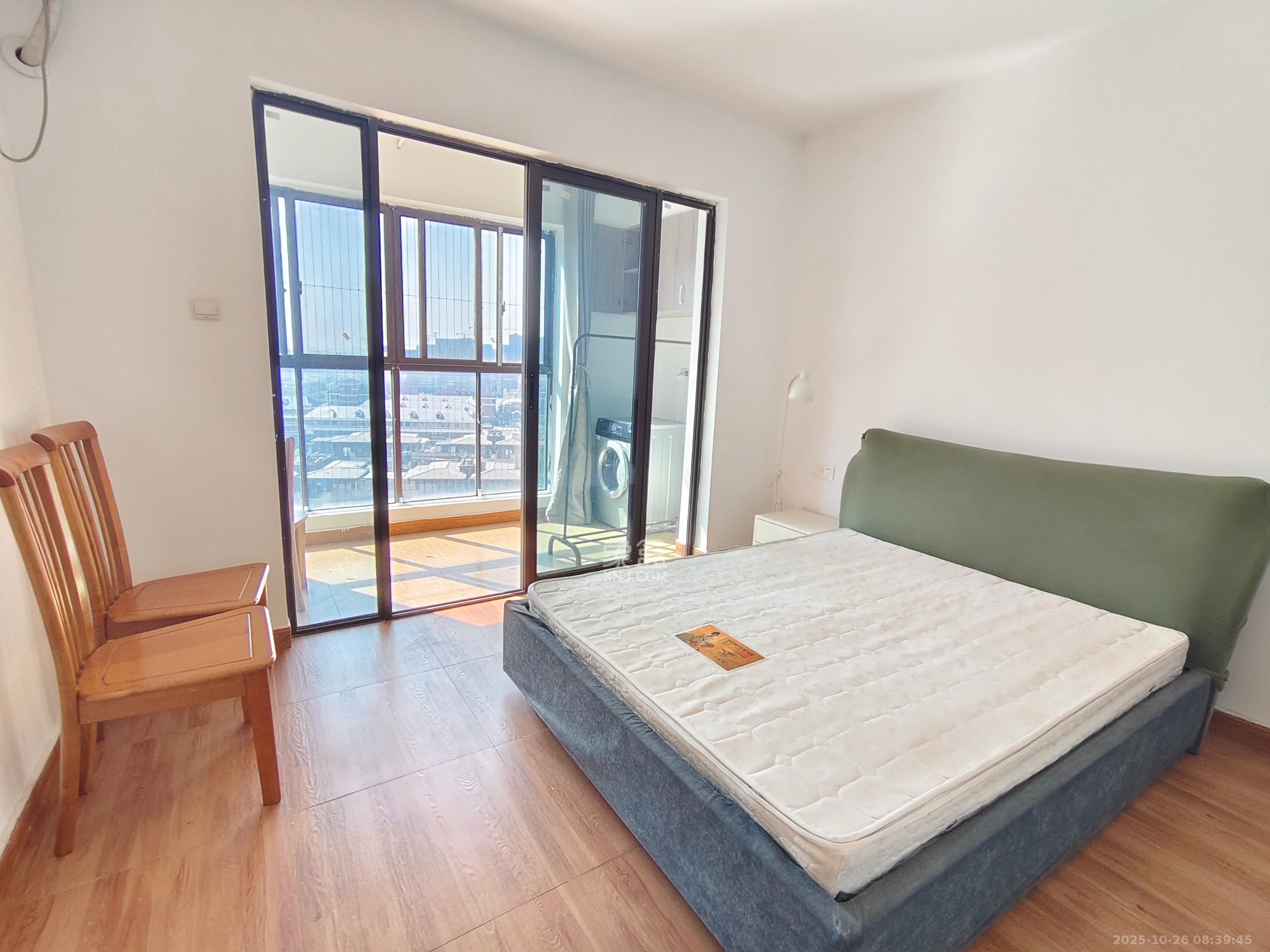 洋湖18克拉(旷远洋湖18克拉)  2室1厅1卫    2200.0元/月 洋湖18克拉(旷远洋湖18克拉)  2室1厅1卫    2200.0元/月室内图