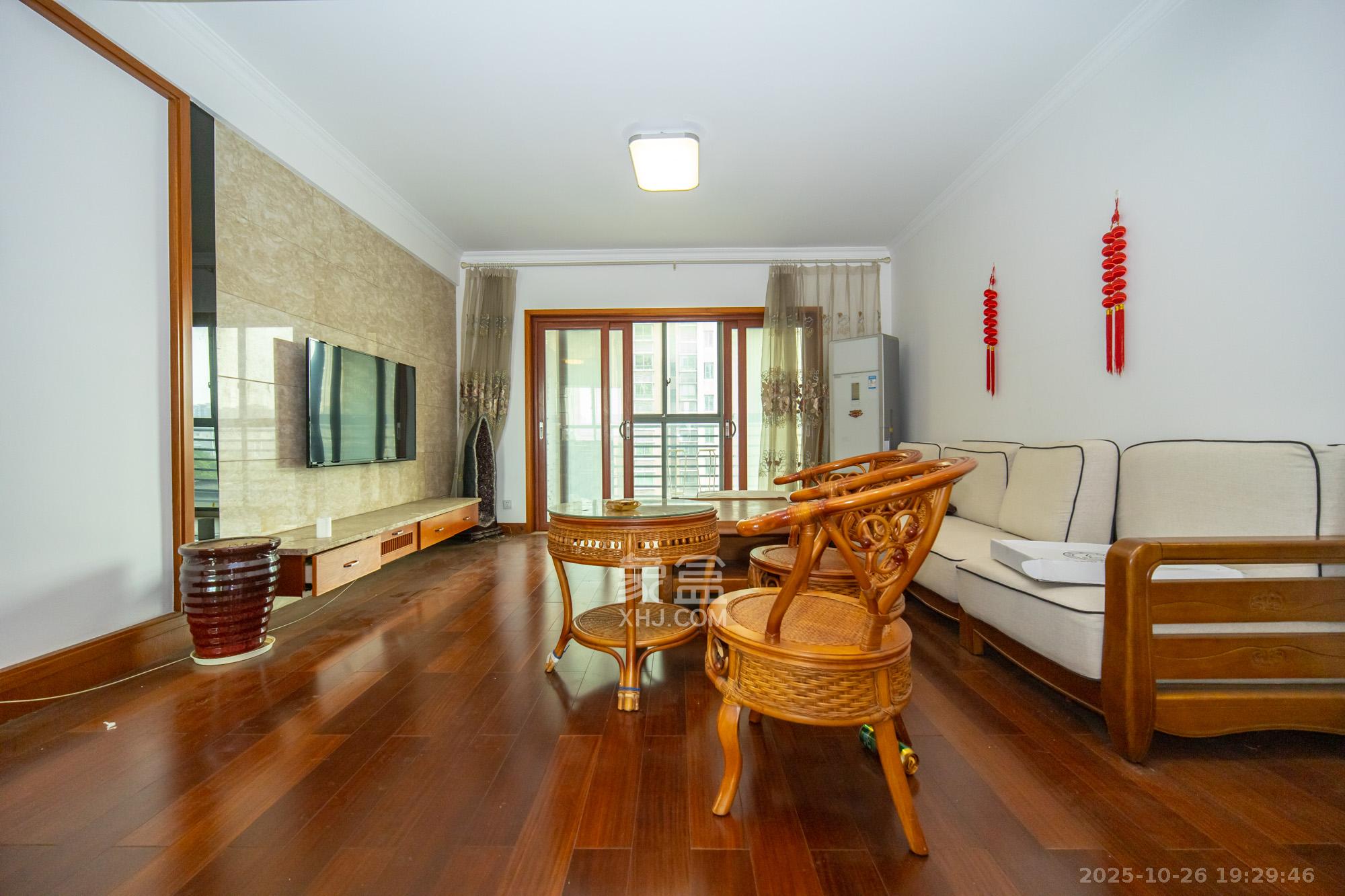 申湘宽境  3室2厅2卫    67.8万