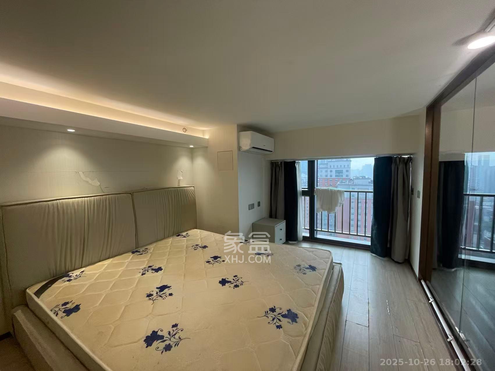 华远华时代  3室2厅2卫    4000.0元/月室内图