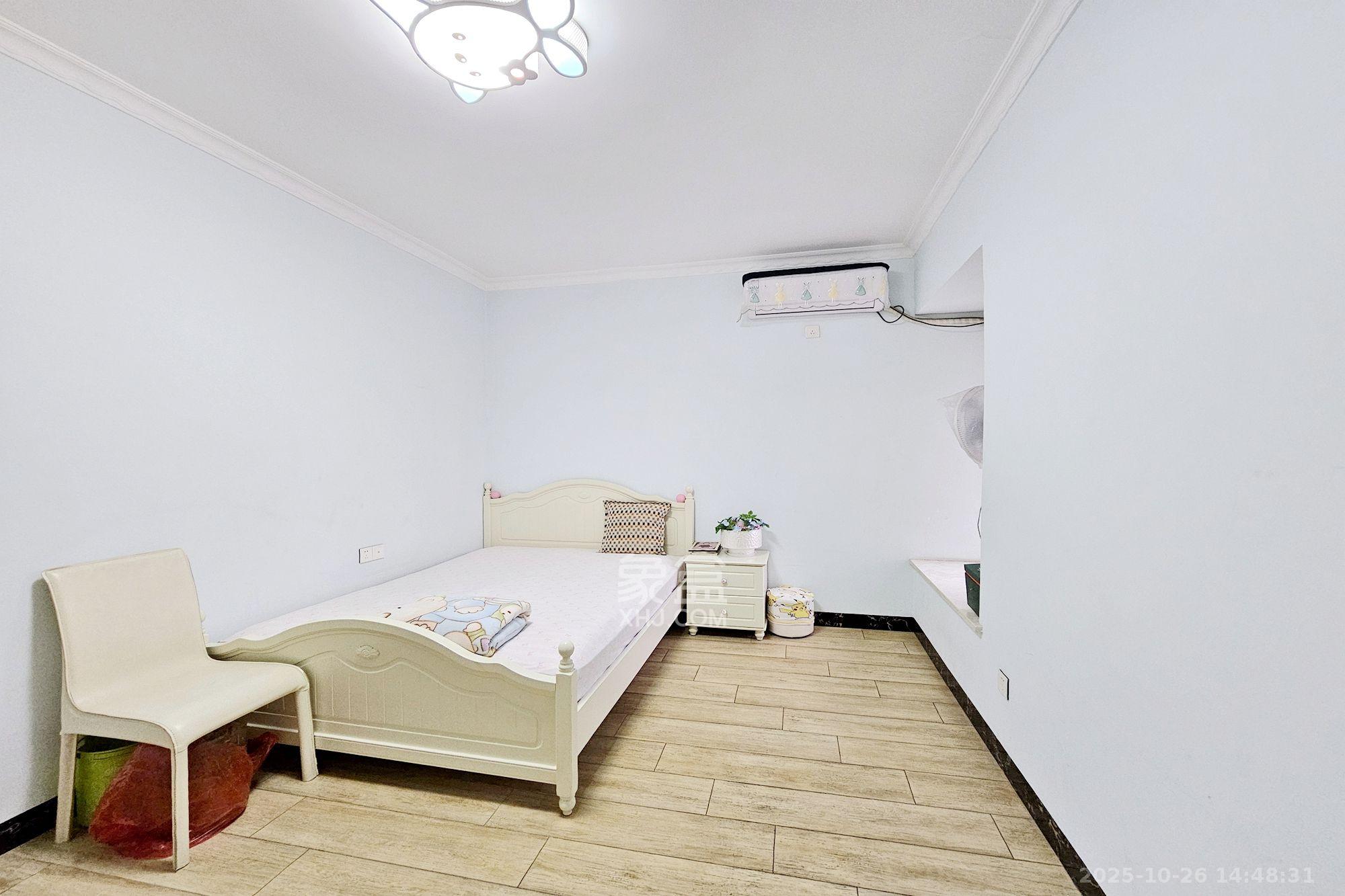 嘉宇盛世华章  2室2厅1卫    2700.0元/月室内图